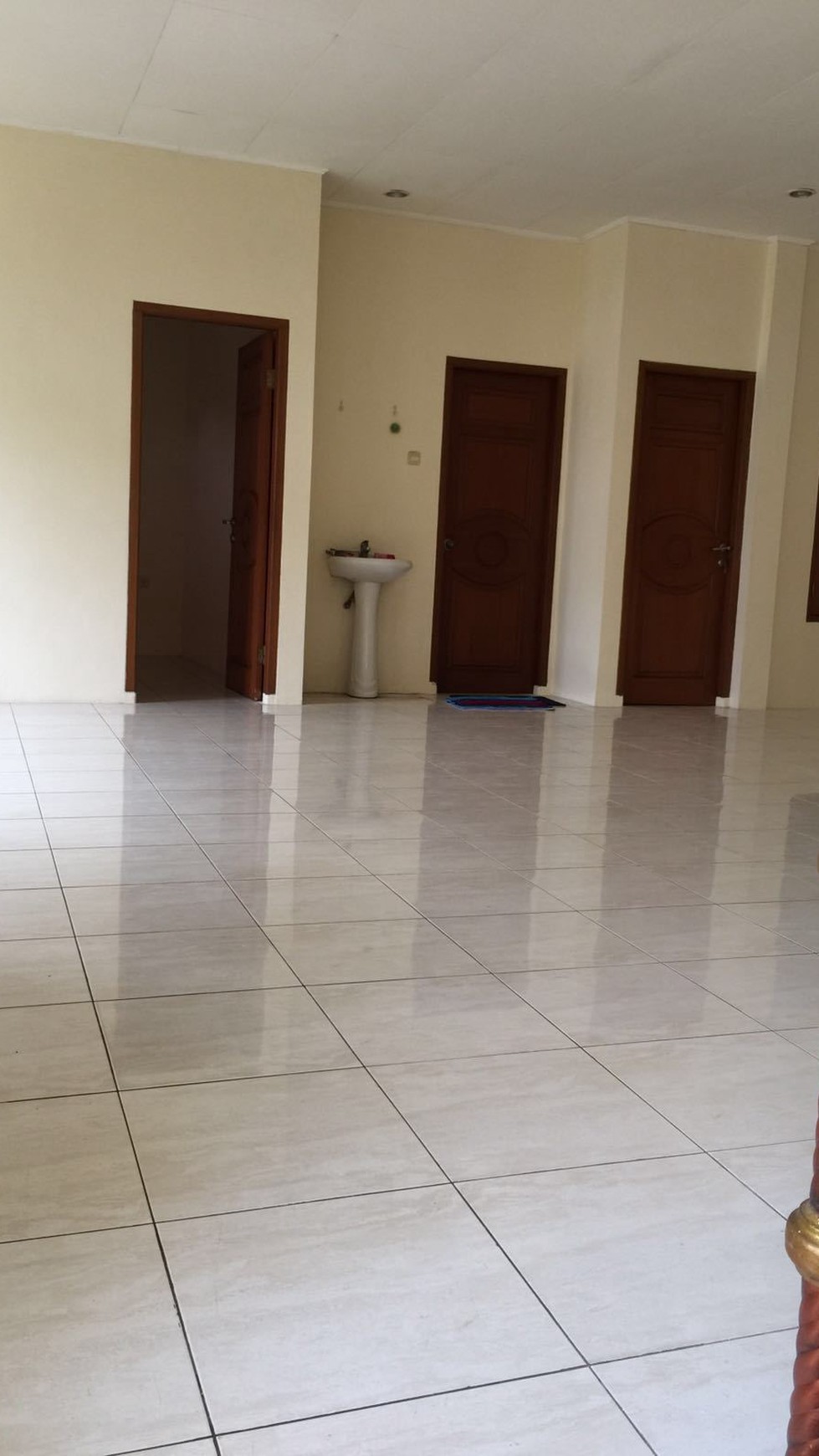 Rumah siap huni di sektor 5 Bintaro Jaya