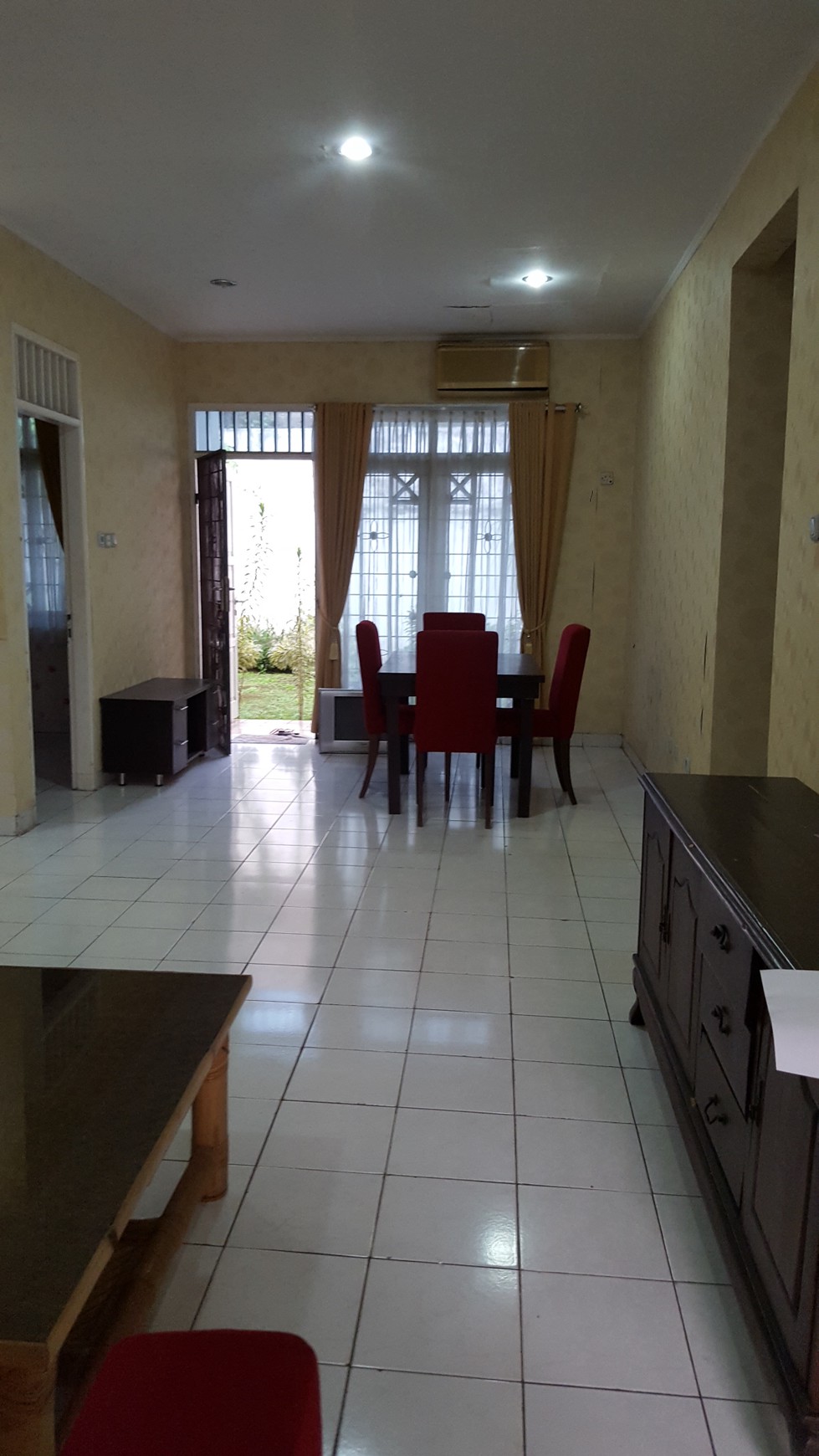 Disewakan Rumah di Taman Permata Sektor 7 - Lippo Karawaci