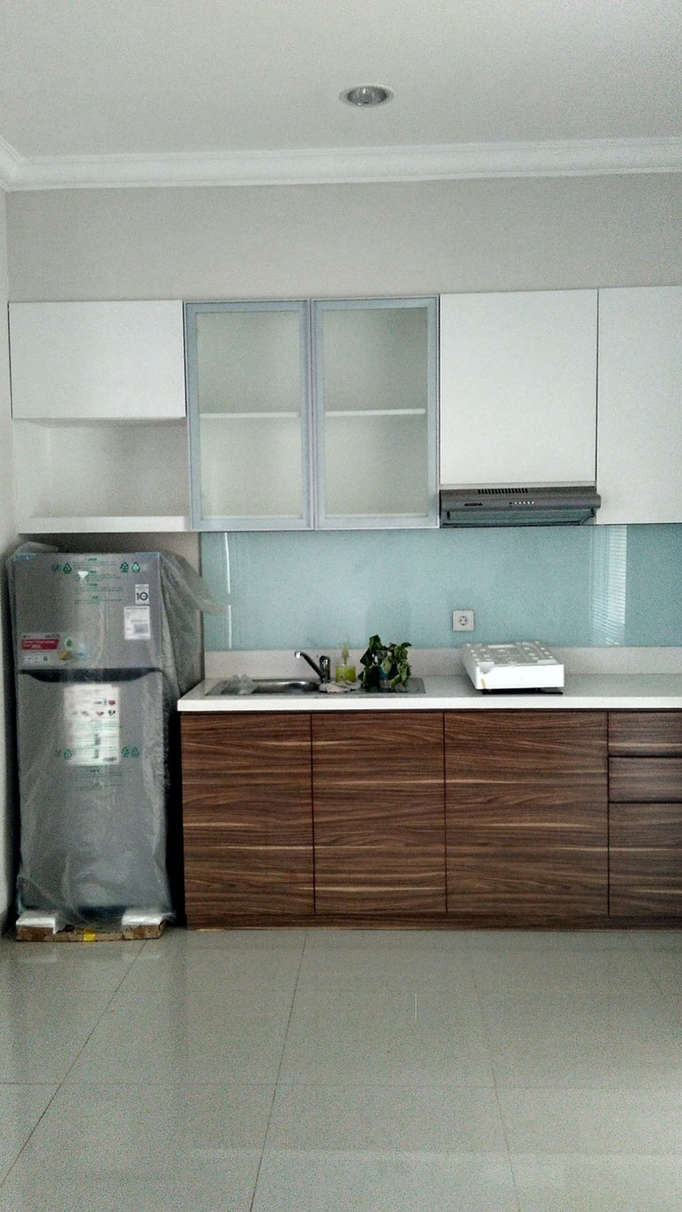 Disewakan Rumah Semi Furnished Kitchen Set di Greenwhich BSD