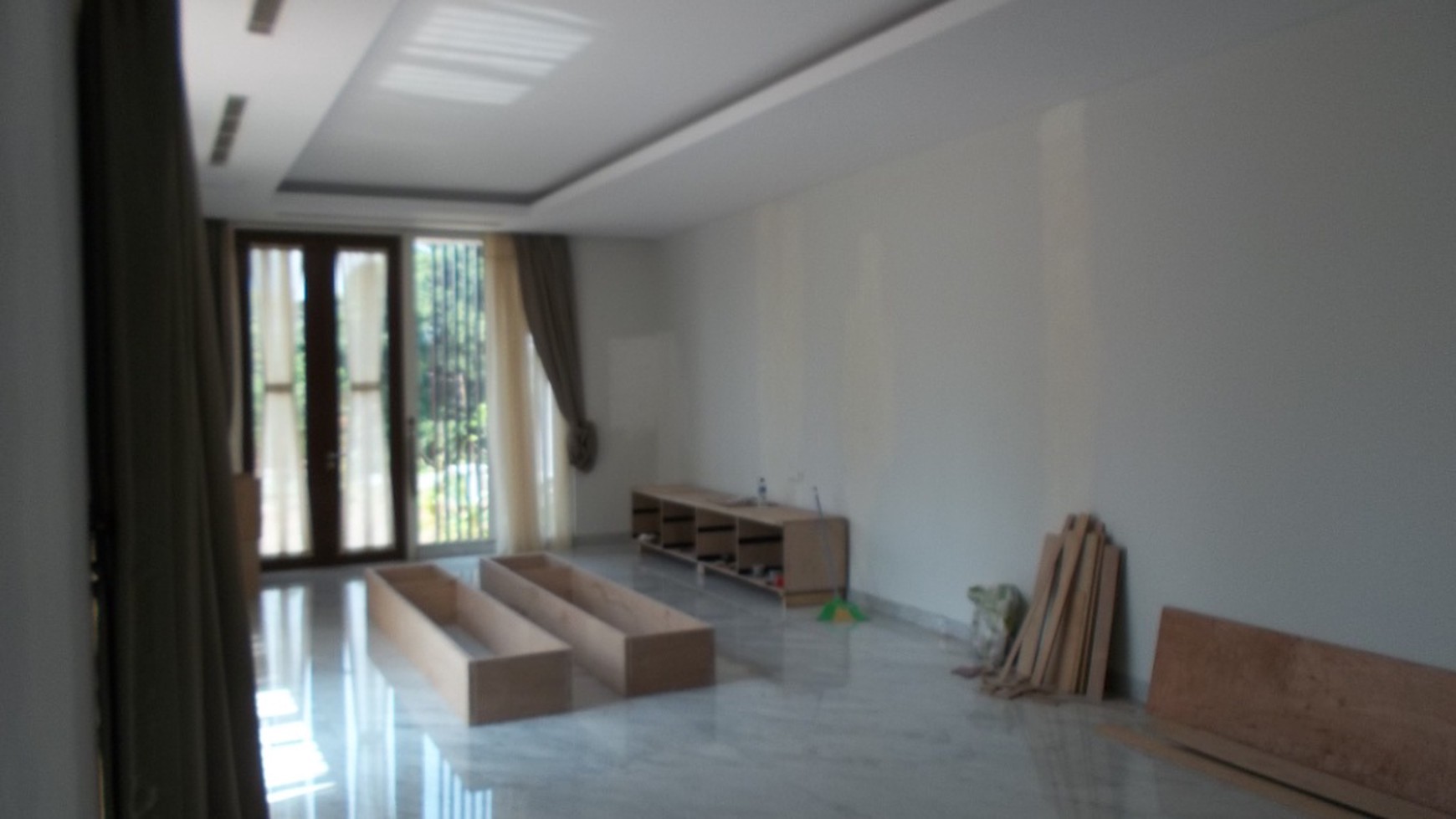 beautiful house in the prime area of Menteng