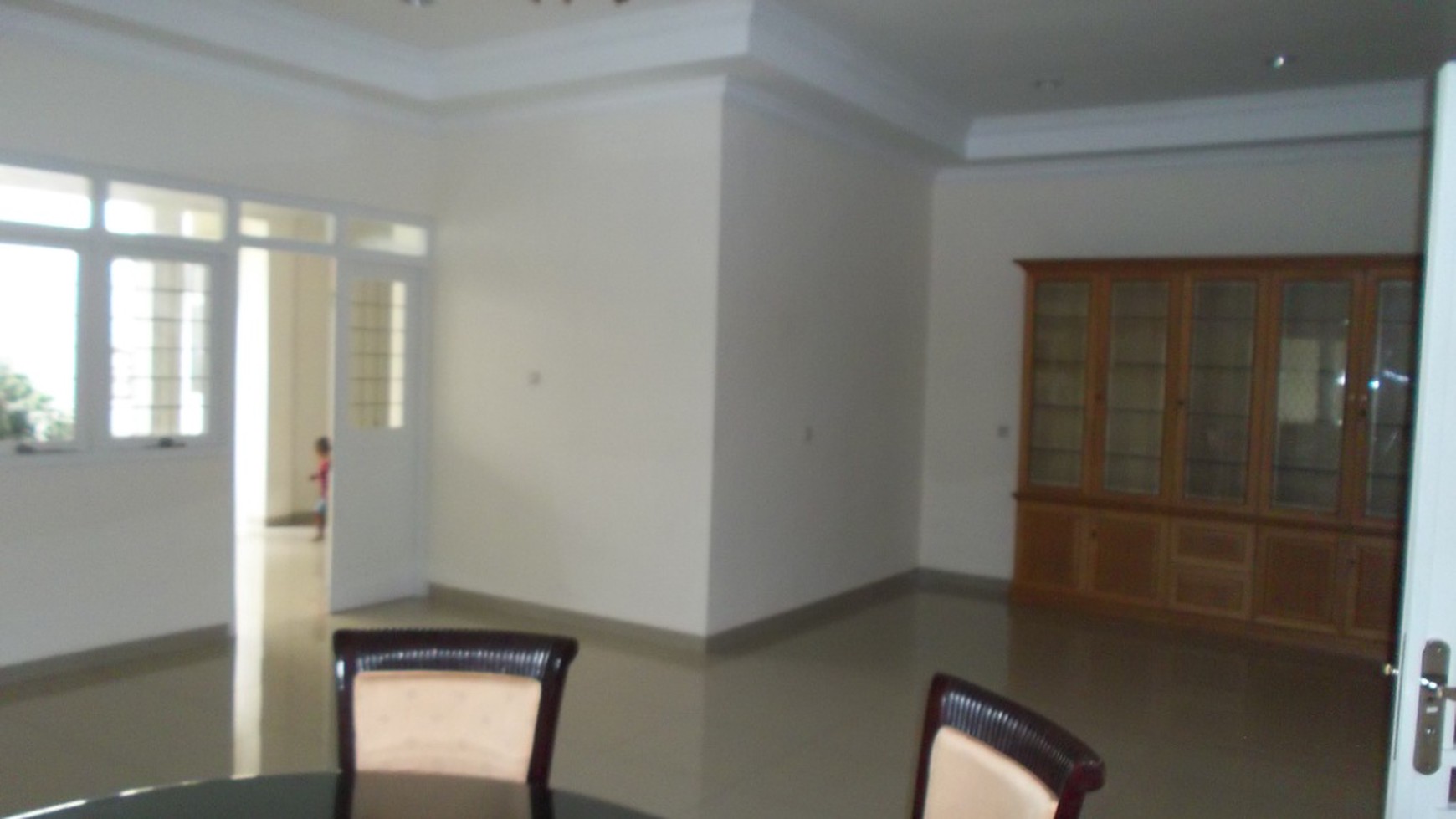 beautiful house in the prime area of Menteng