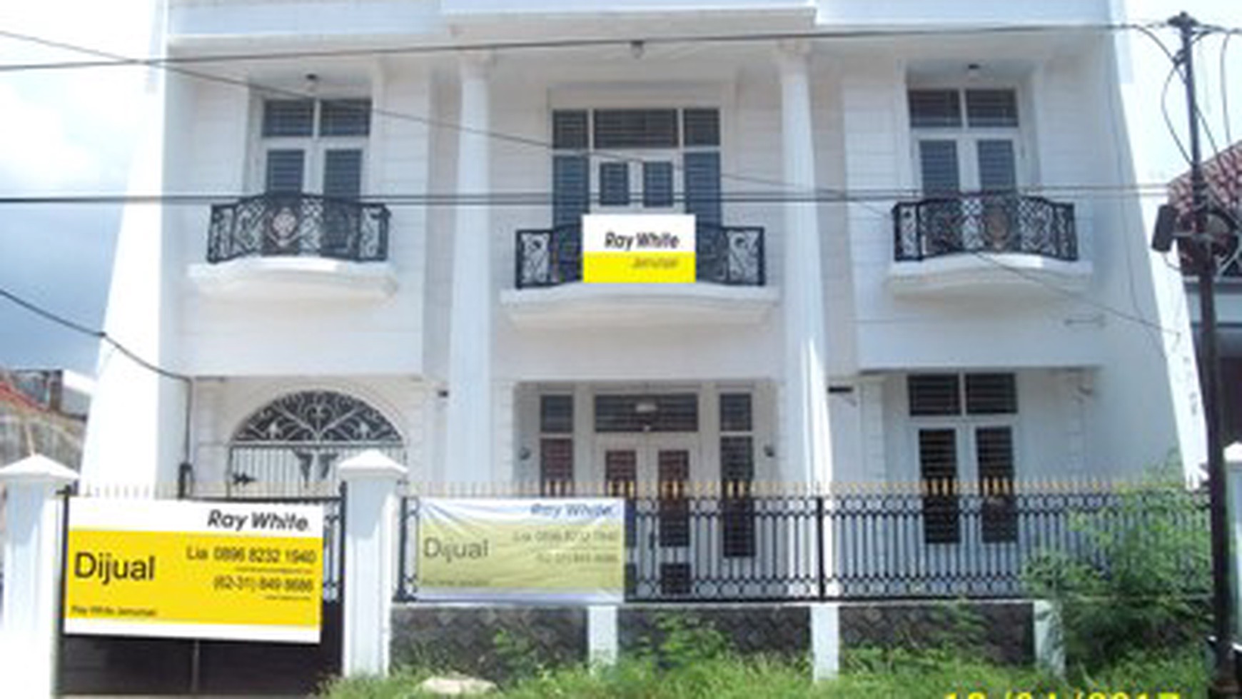 JUAL/SEWA Rumah di Manyar Tirtomoyo, Bagus, Mewah, Row Jalan Lebar, Bebas banjir, Siap Huni - LIA -