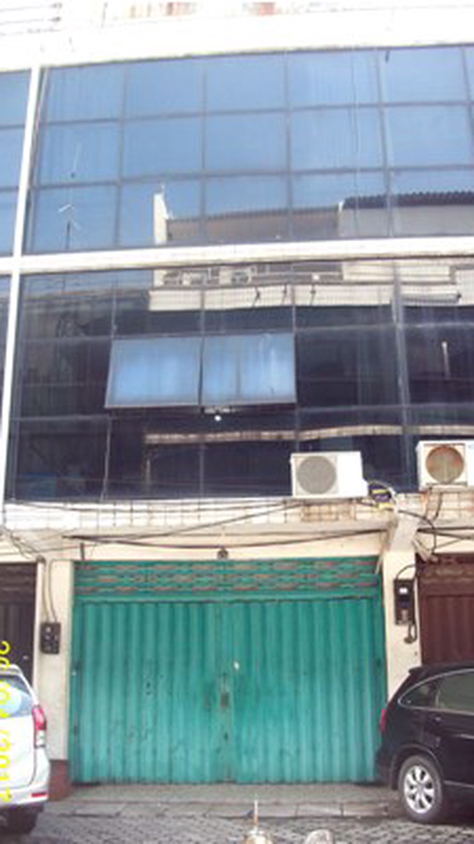 Ruko di RMI,  cocok untuk usaha / kantor / resto / klinik - TAN -