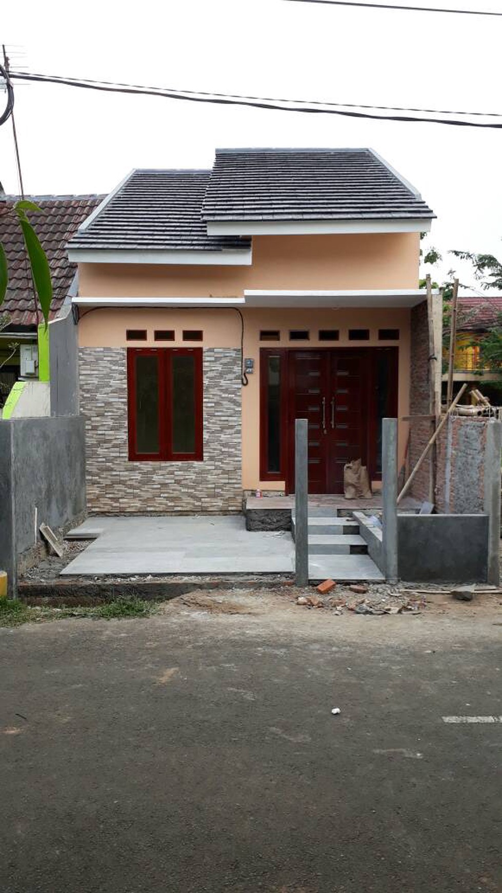 Dijual cepat rumah bagus siap huni, lokasi nyaman akses mudah.