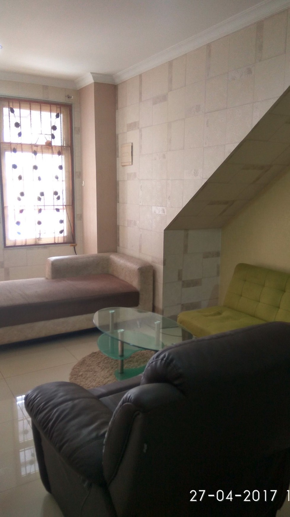 Dijual / Disewakan Townhouse Taman Paris Lantai Dasar Kondisi Bagus - Lippo Karawaci