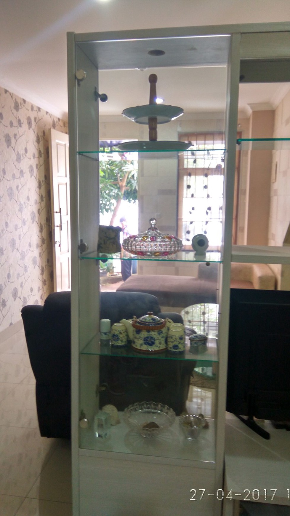 Dijual / Disewakan Townhouse Taman Paris Lantai Dasar Kondisi Bagus - Lippo Karawaci