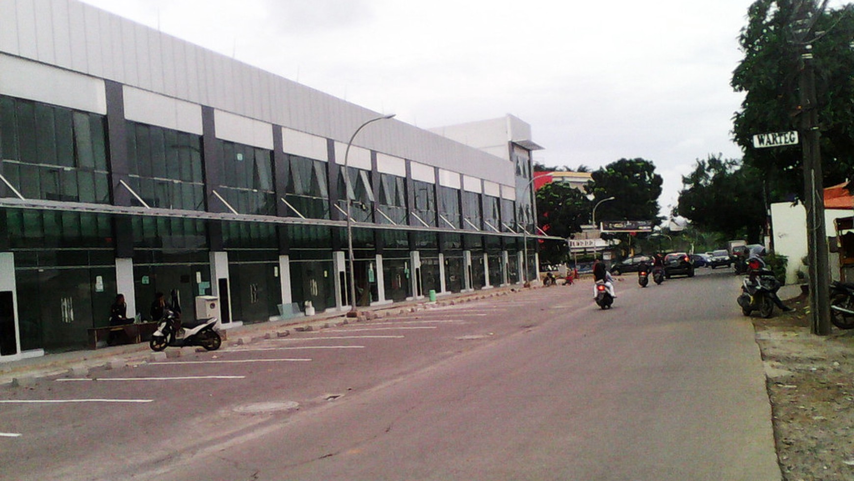 Disewakan Ruko Di Kebayoran Square, Bintaro Sektor 7