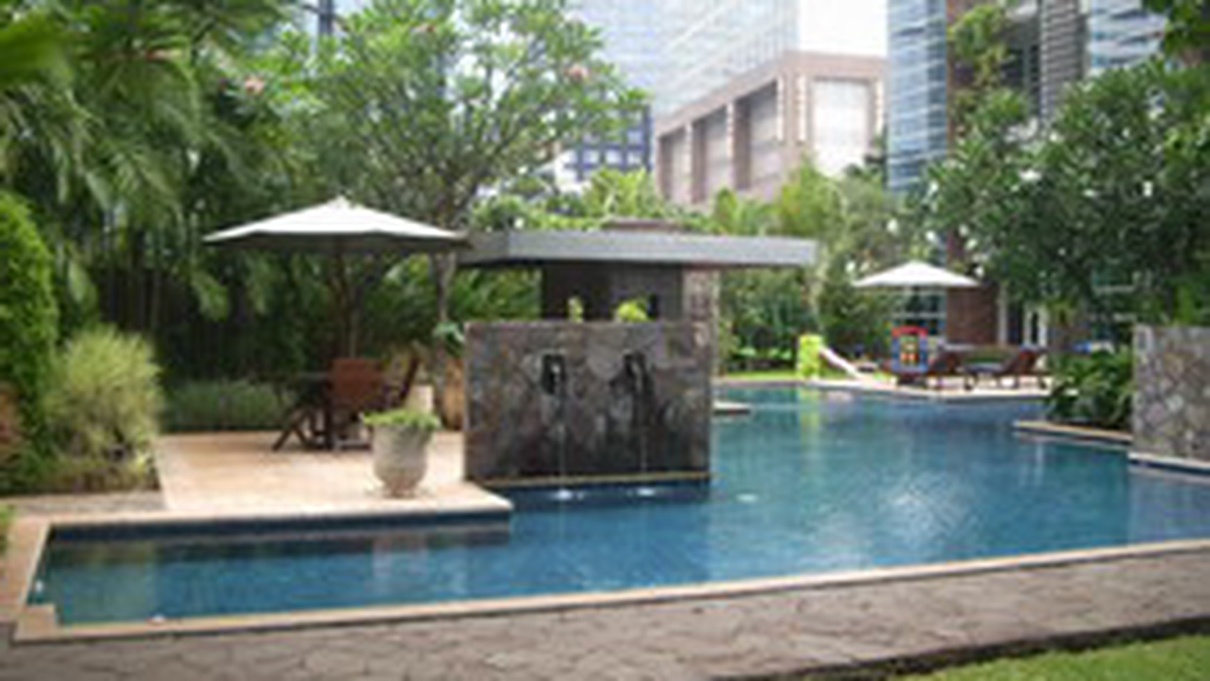 VERY INTERESTING PRICE !!! ... VERY STRATEGIC LOCATION, VERY EXCLUSIVE & VERY PRIVATE IN THE HEART OF SUDIRMAN... !!!