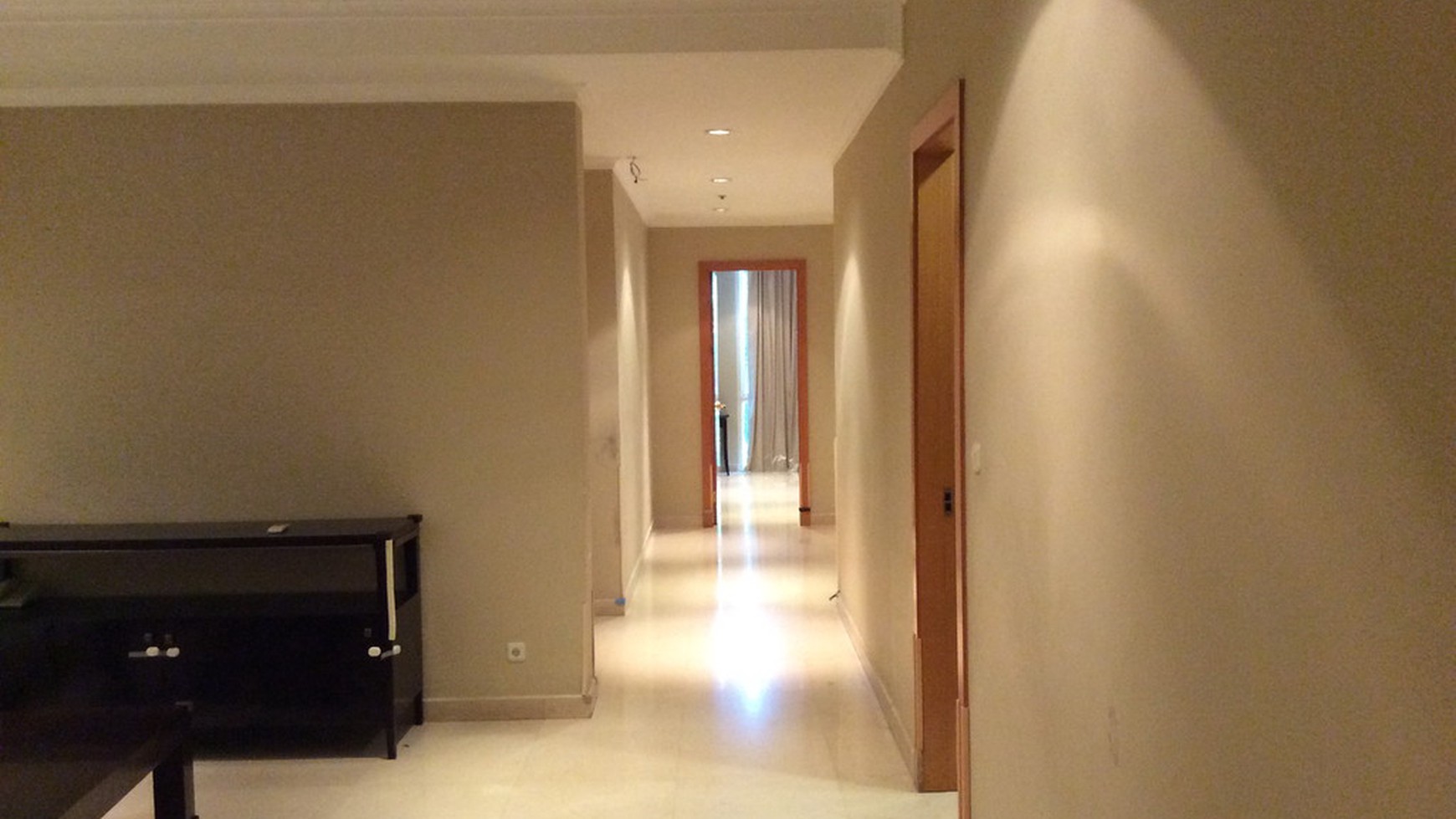 VERY INTERESTING PRICE !!! ... VERY STRATEGIC LOCATION, VERY EXCLUSIVE & VERY PRIVATE IN THE HEART OF SUDIRMAN... !!!