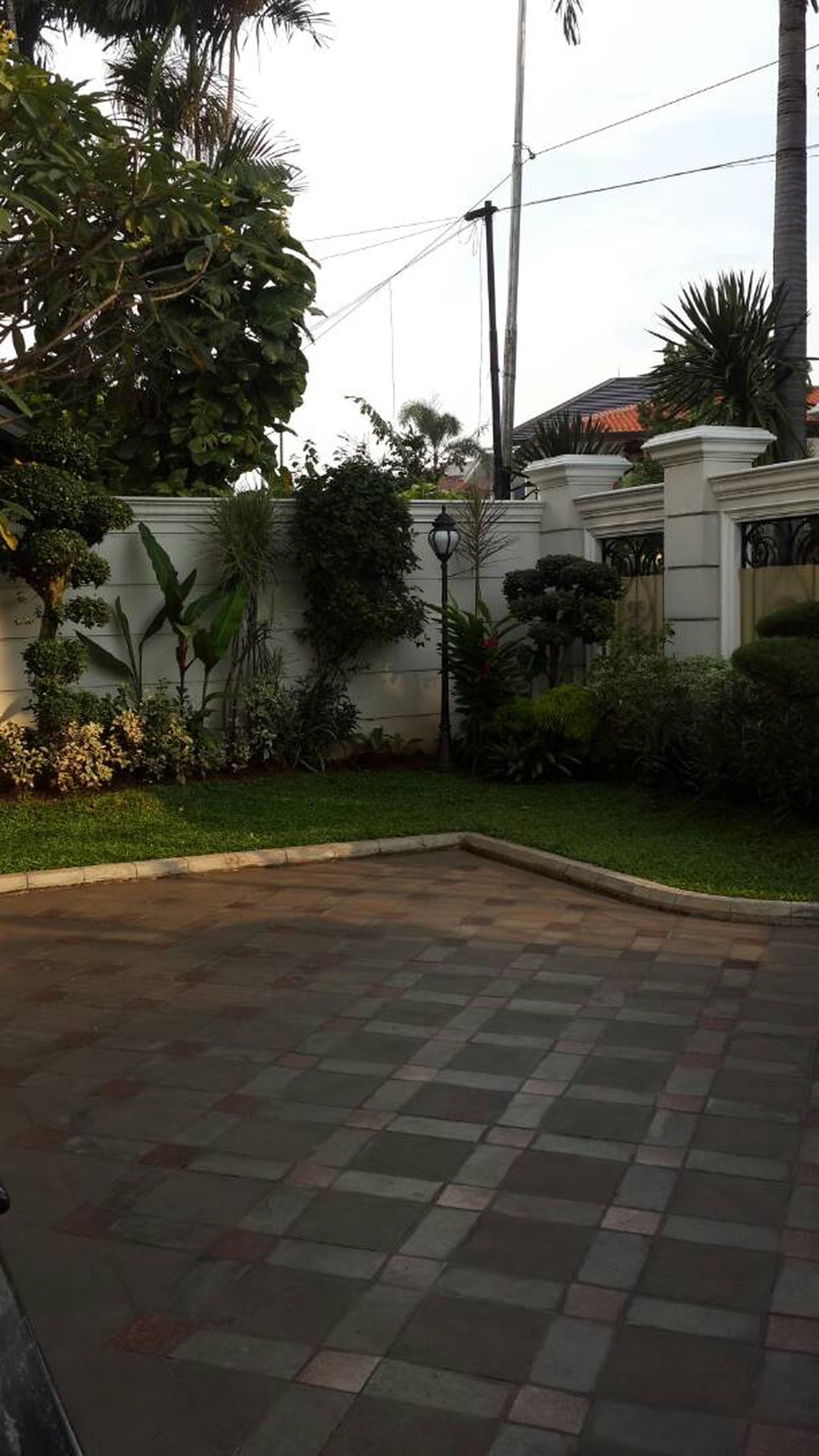 Disewakan Rumah Di Bukit Hijau