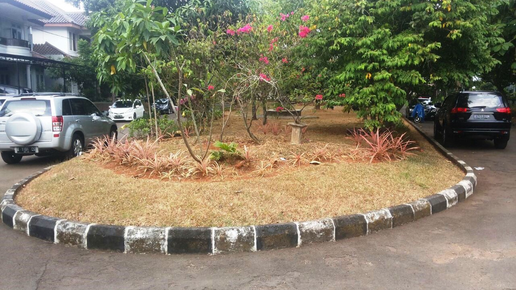 TURUN HARGA!!! Dijual Rumah Bagus Di Cikini, Bintaro Sektor 7