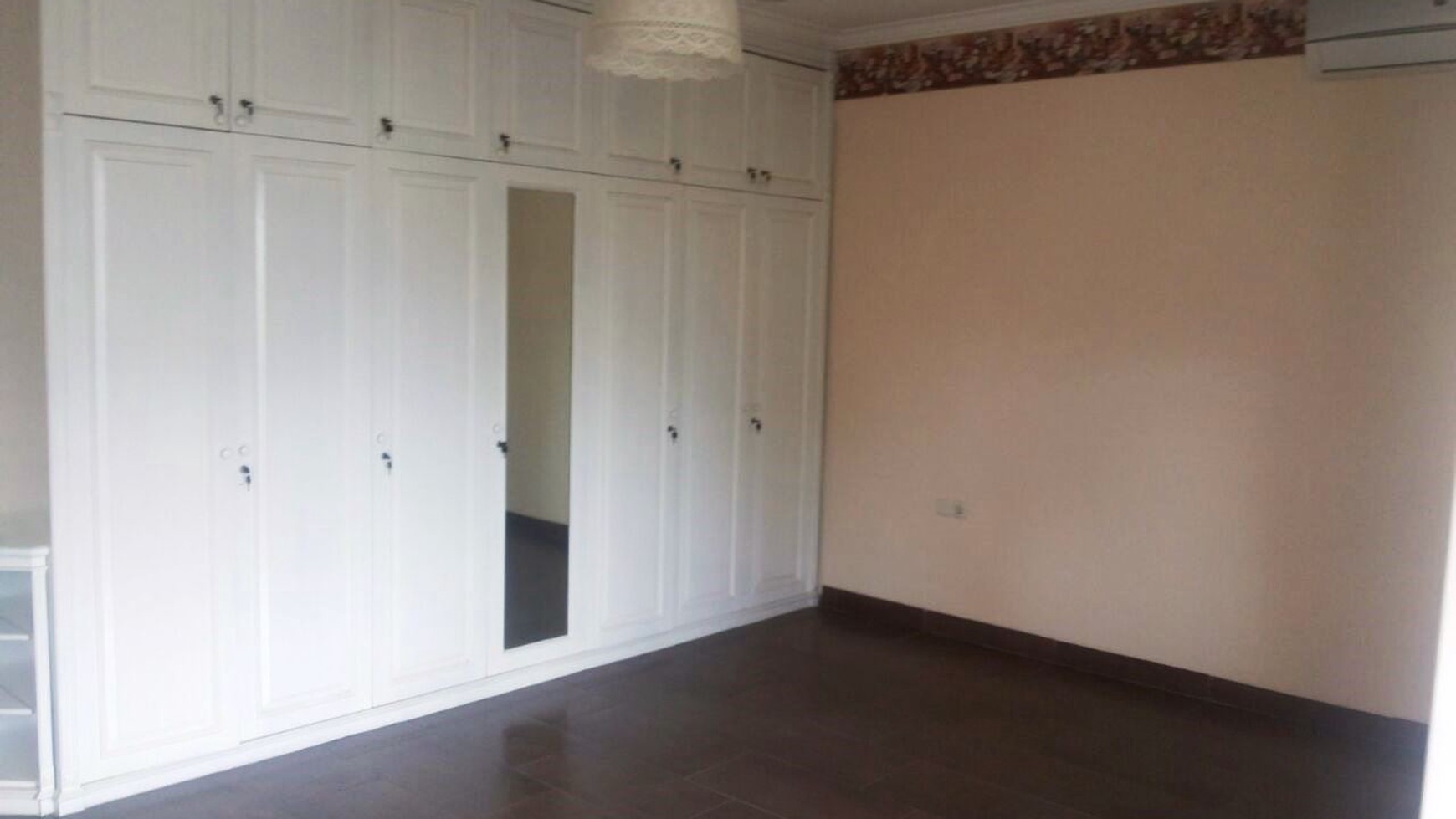 TURUN HARGA!!! Dijual Rumah Bagus Di Cikini, Bintaro Sektor 7