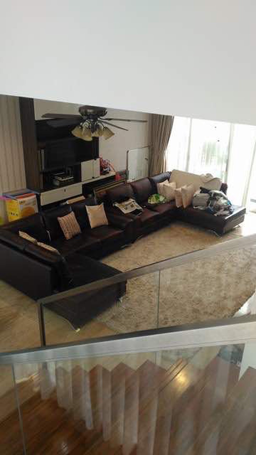 Rumah Cantik dan Bagus di Kebayoran View Bintaro