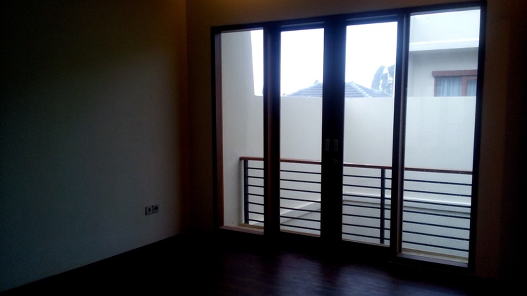 Fabulous Brand New town House With Beautiful Private Pool