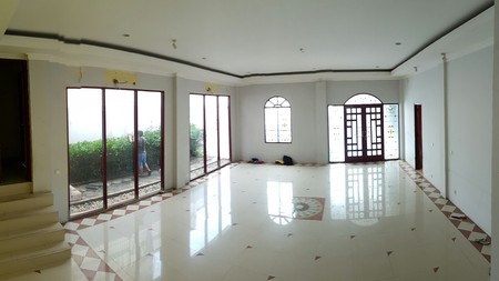 Rumah di Jagakarsa, Jalan Manggis