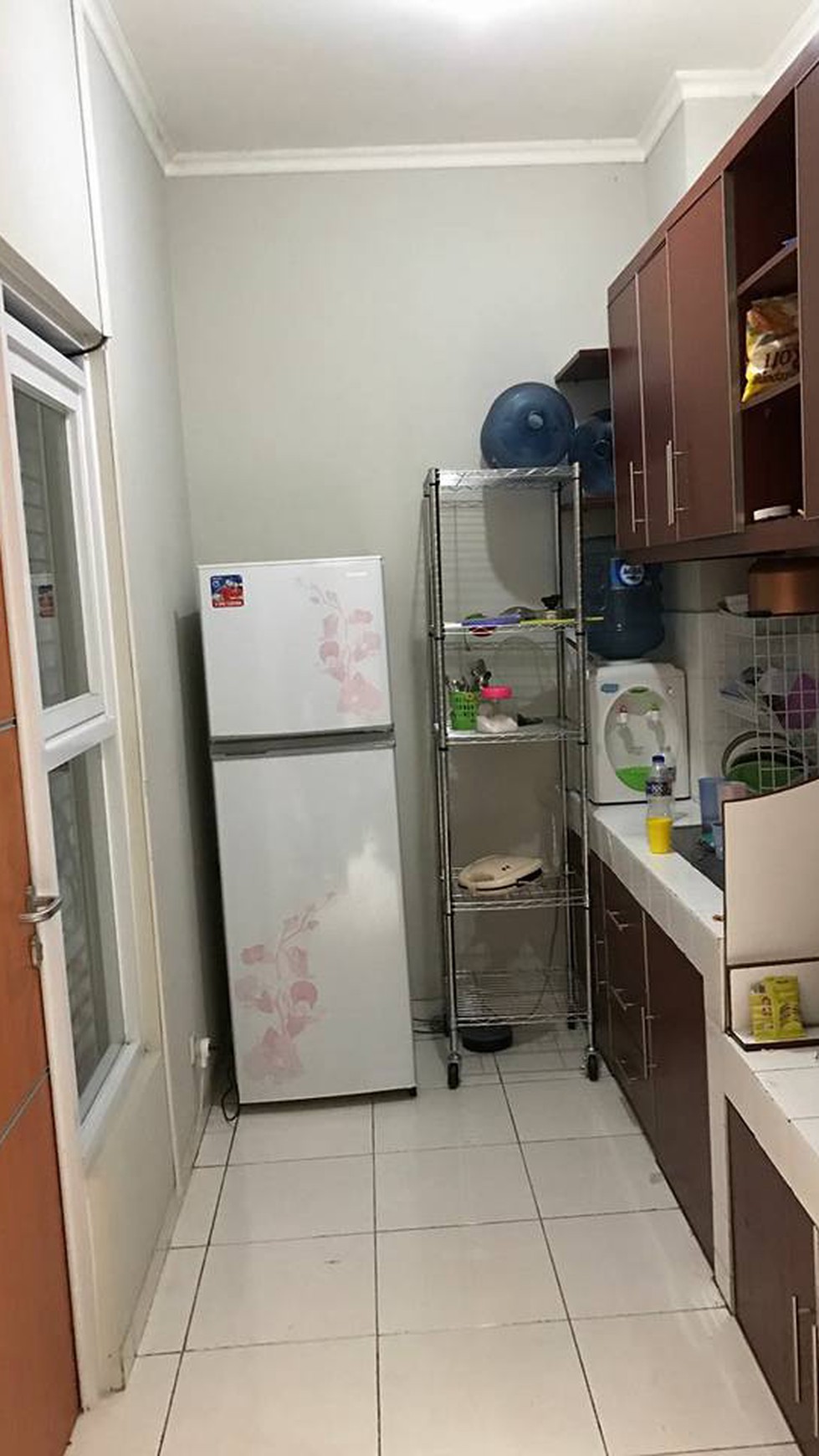 RUMAH KOSTAN 2,5 LANTAI DI PURI INDAH JATINANGOR, FULL FURNISHED DAN FULL BOOK!