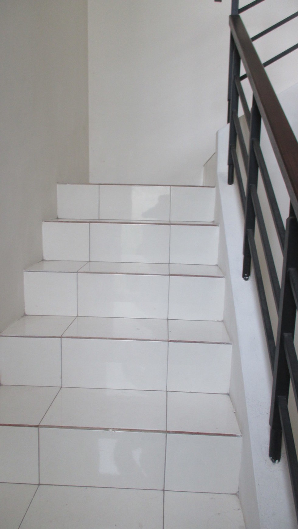Disewakan Rumah di Cluster Azalea - Gading Serpong