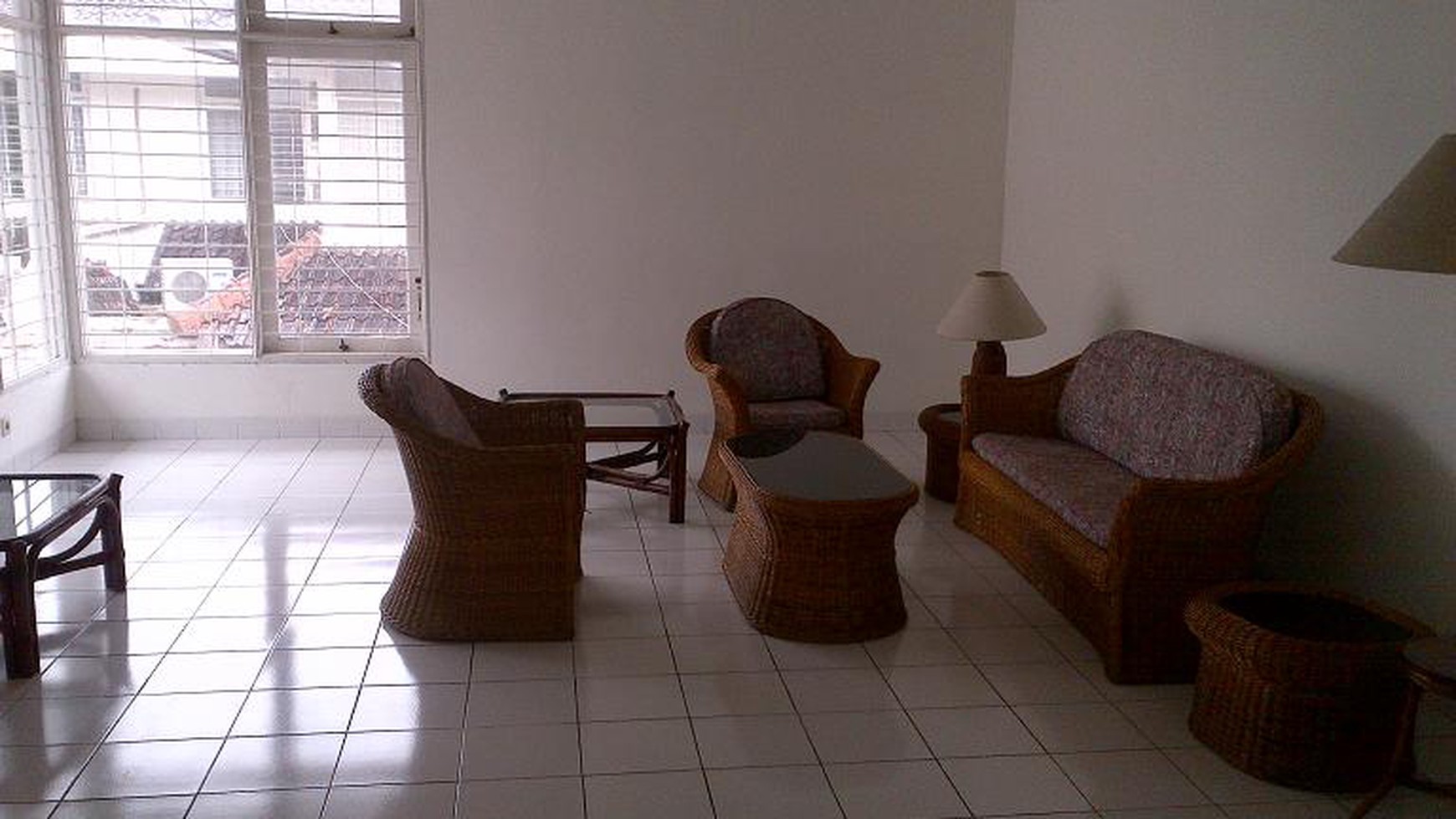 Nice House At Small Compound  Kemang, Jakarta Selatan