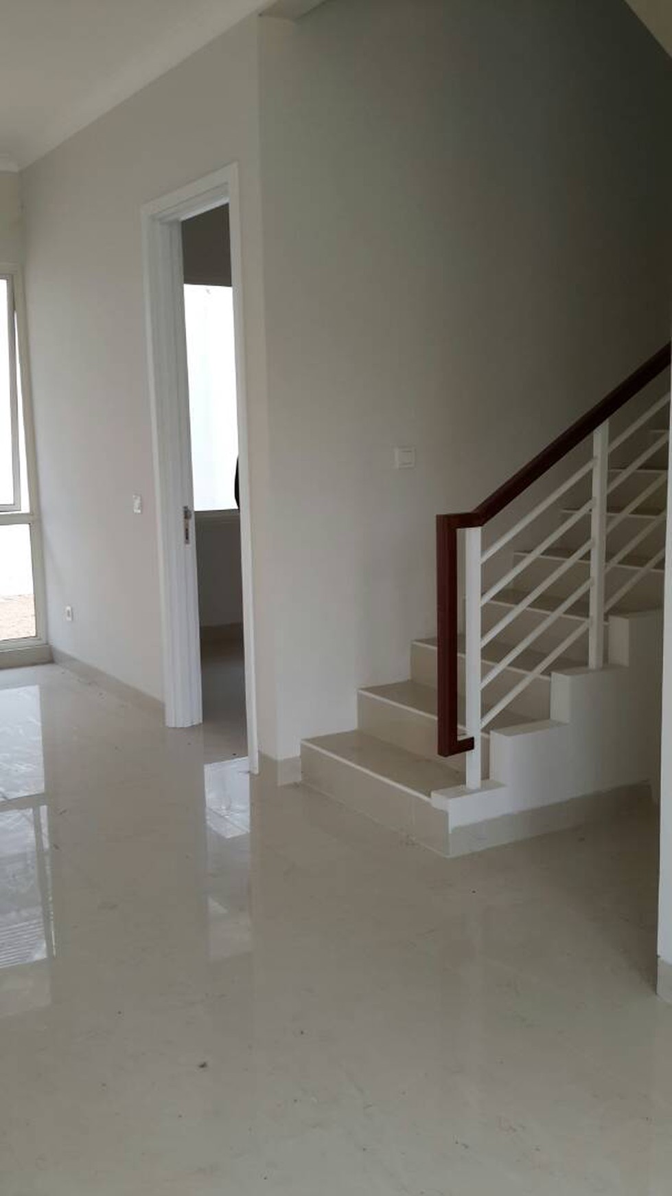 Rumah di Kawasan Cluster BSD