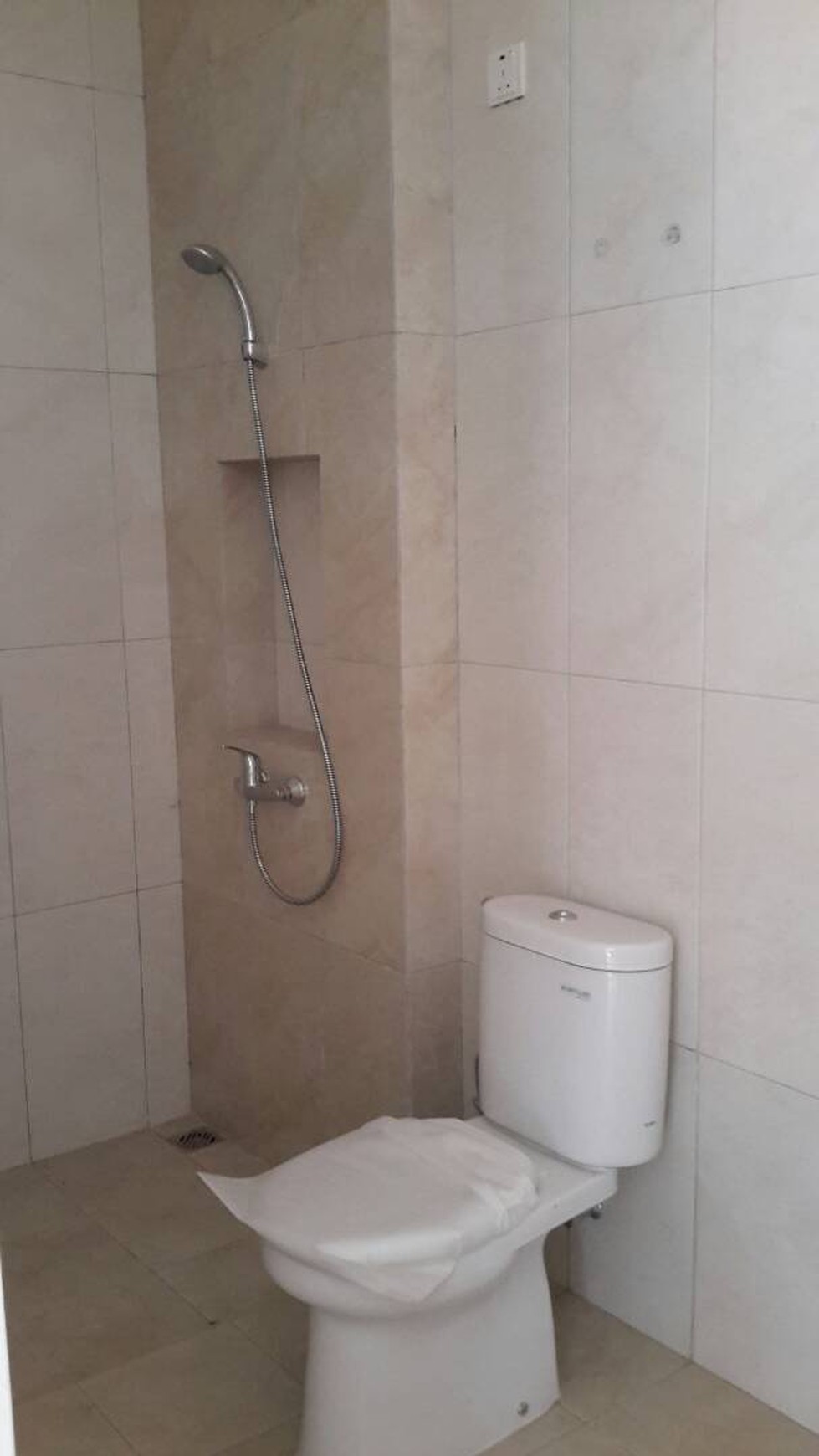 Rumah di Kawasan Cluster BSD