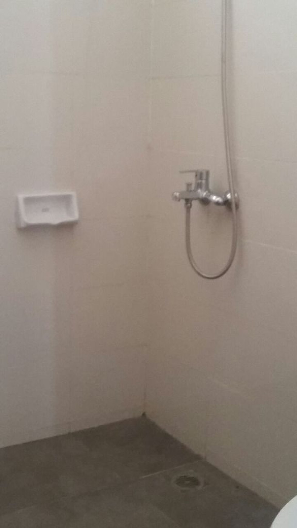 Rumah Siap Huni di Sektor 9,berada dalam cluster baru