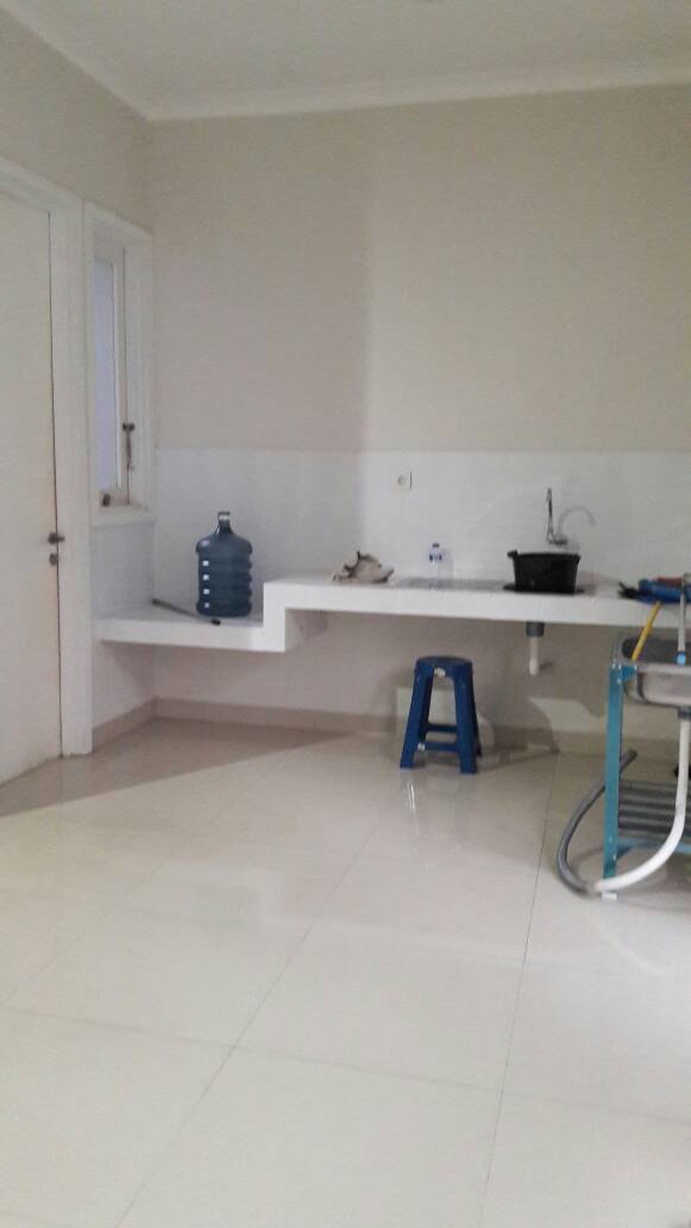 Rumah Minimalis Dalam Cluster Di BSD