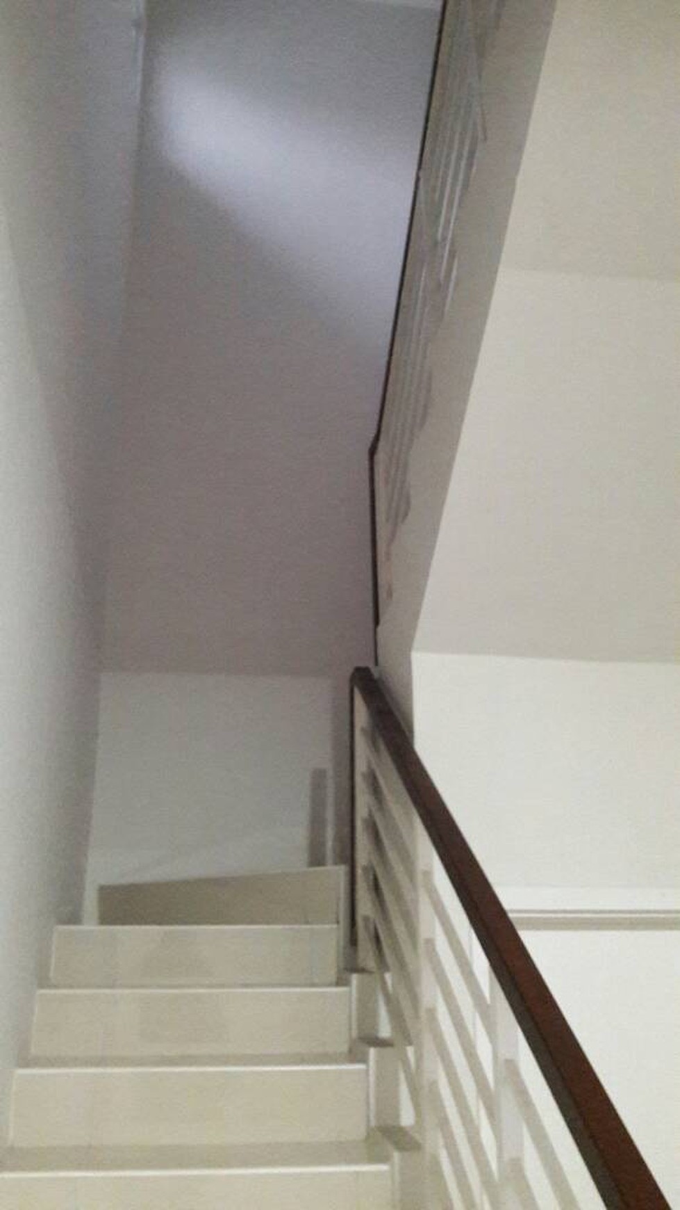 Rumah Minimalis Dalam Cluster Di BSD