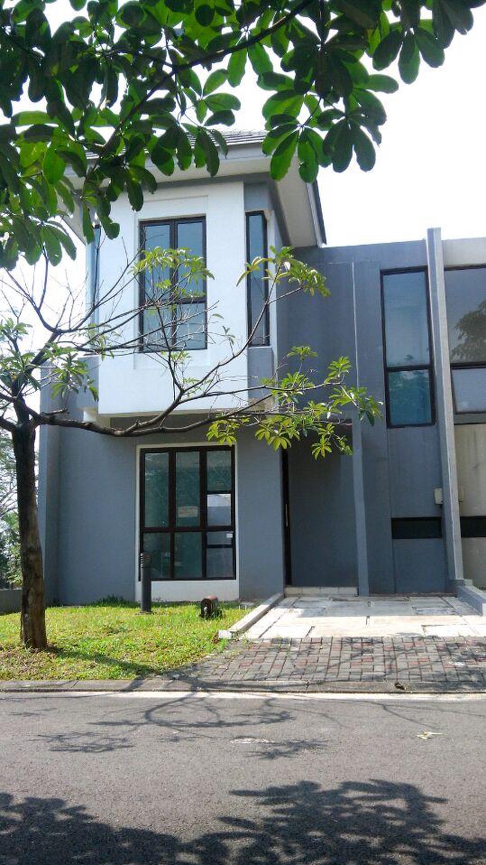 Rumah siap huni di Caspia