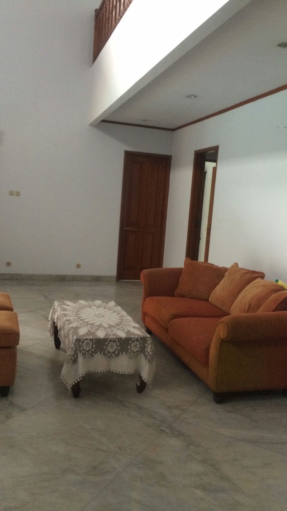 beautiful house in the prime area of Lebak Bulus