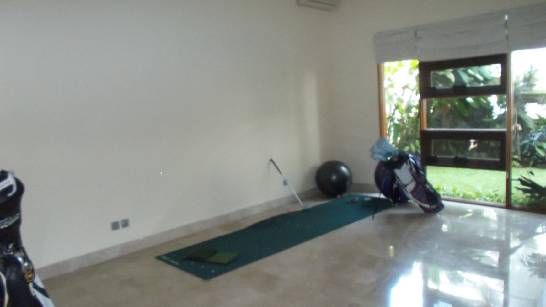 beautiful house in the prime area of Lebak Bulus