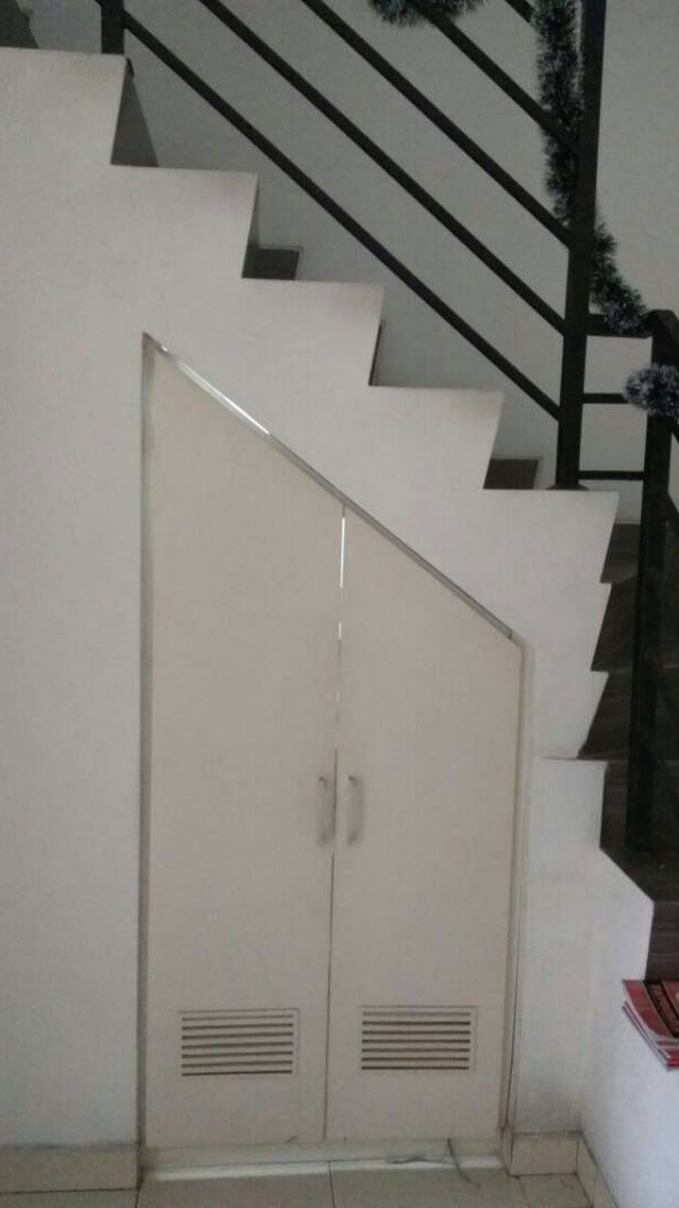 Dijual Rumah di Taman Holandia - Lippo Karawaci