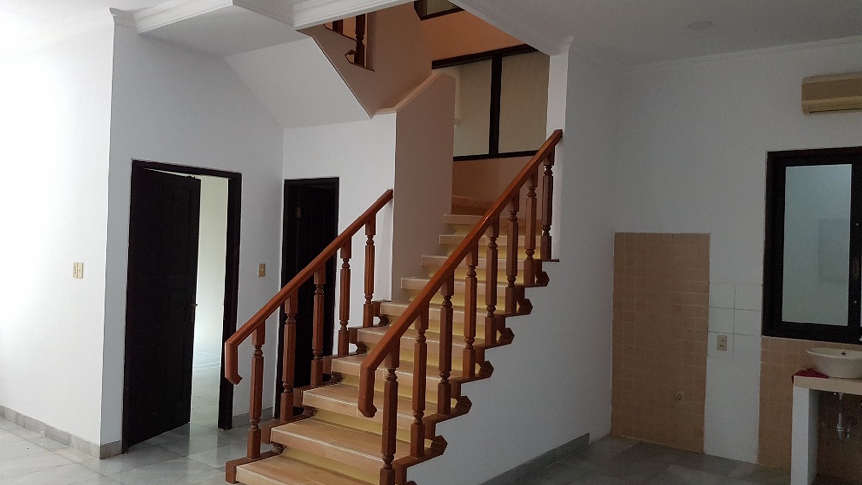 House For Rent In Pondok Indah