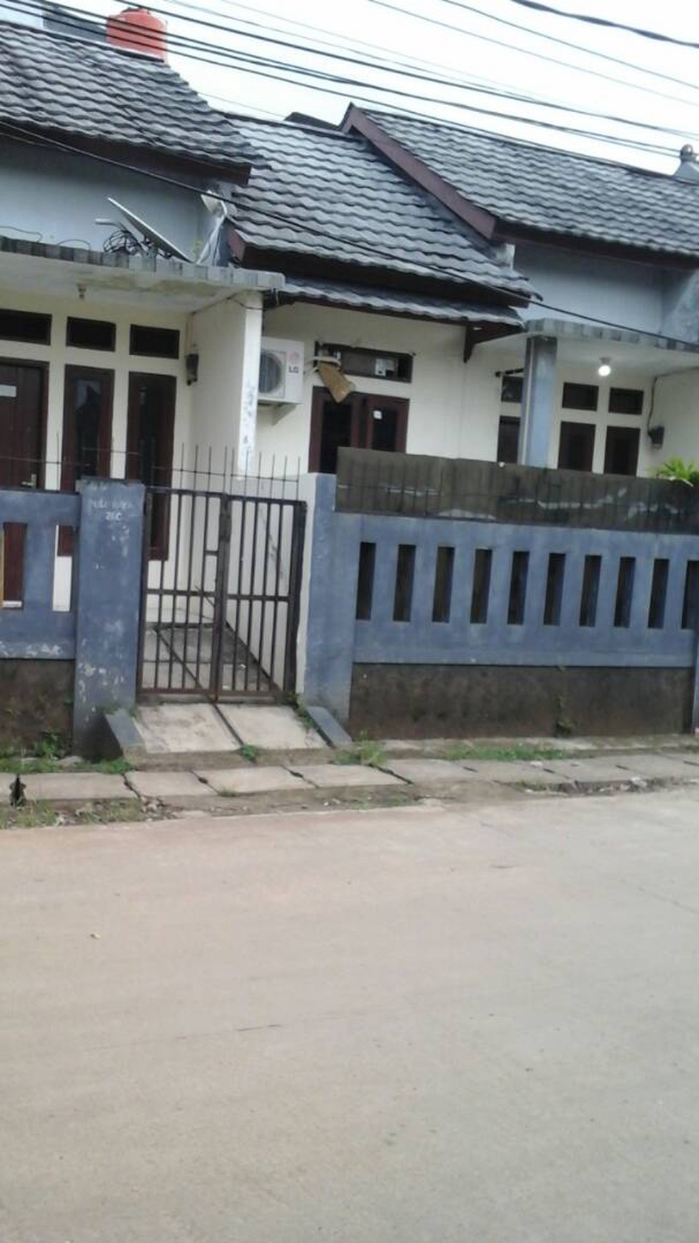 Dijual Rumah Kontrakan 6 Pintu