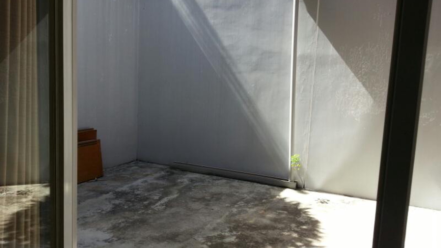 Rumah full furnished di The Green