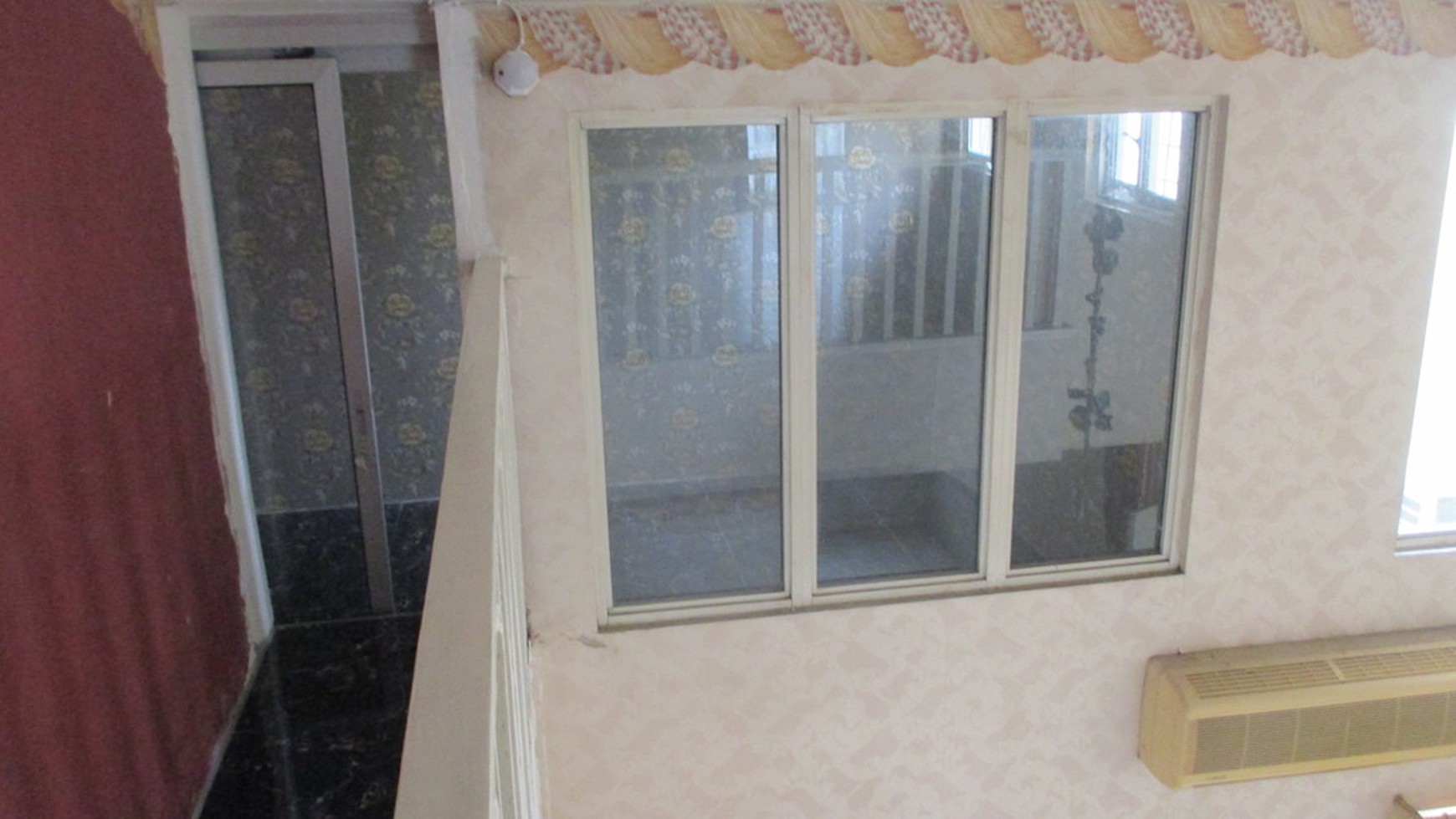 Dijual Townhouse Taman Paris di Lantai 2&3 - Lippo Karawaci