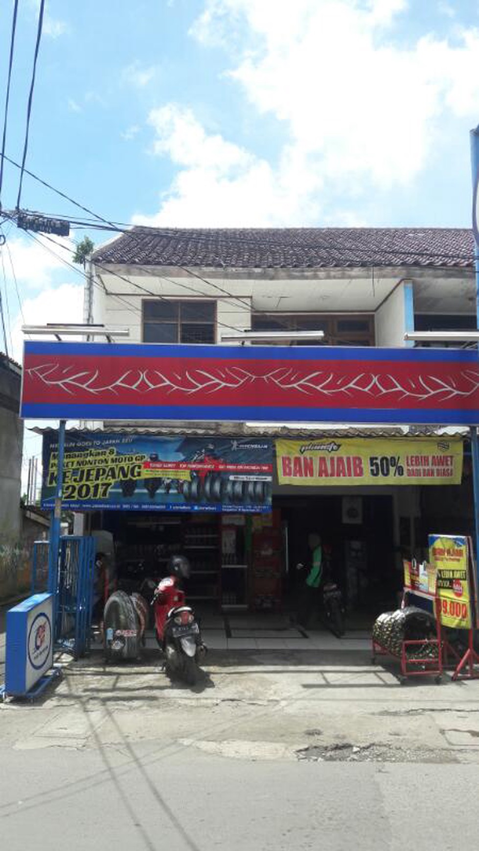 Ruko atau ruang usaha pinggir jalan WR Supratman Pondok Ranji