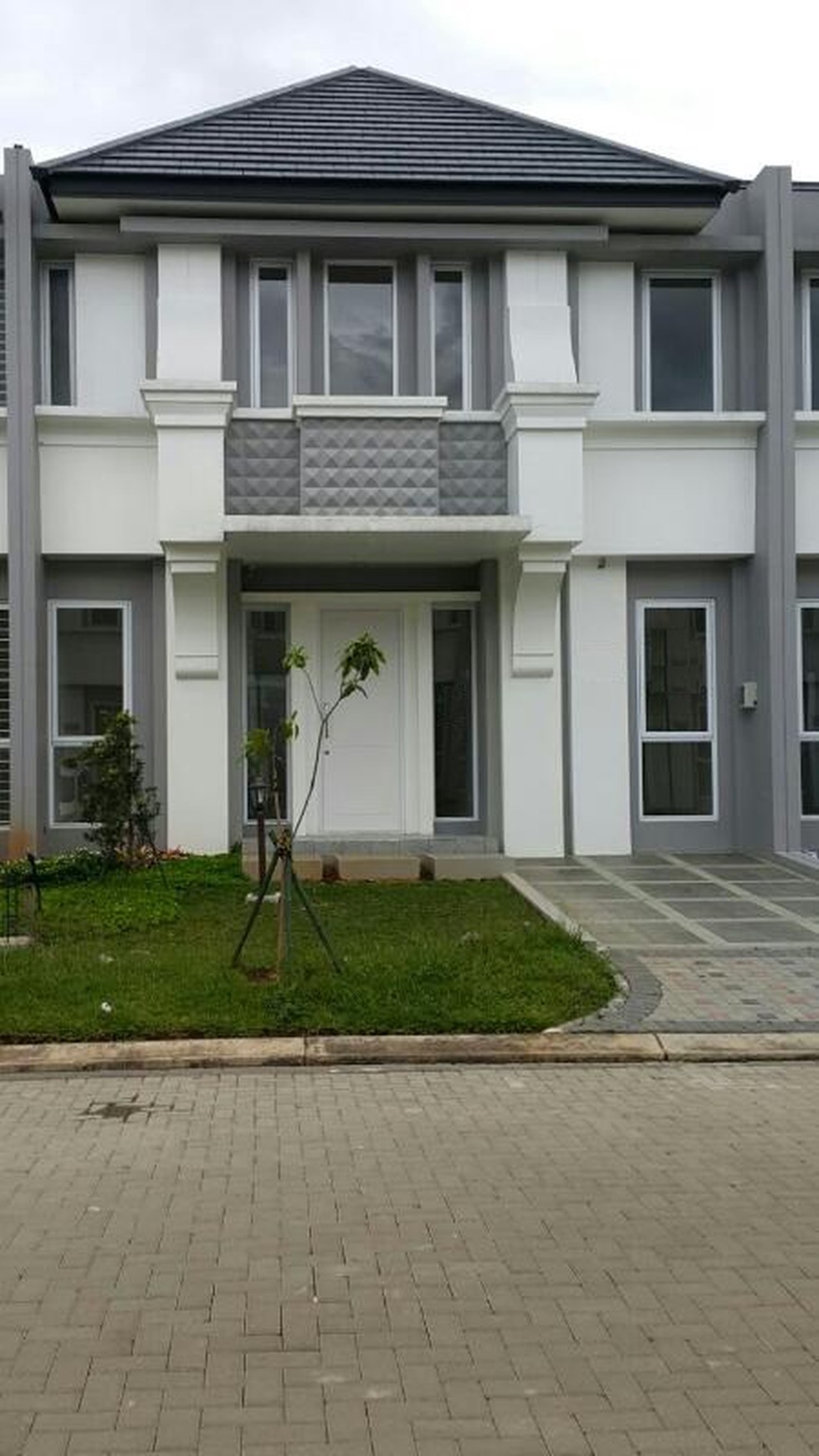 Rumah baru di Eminen