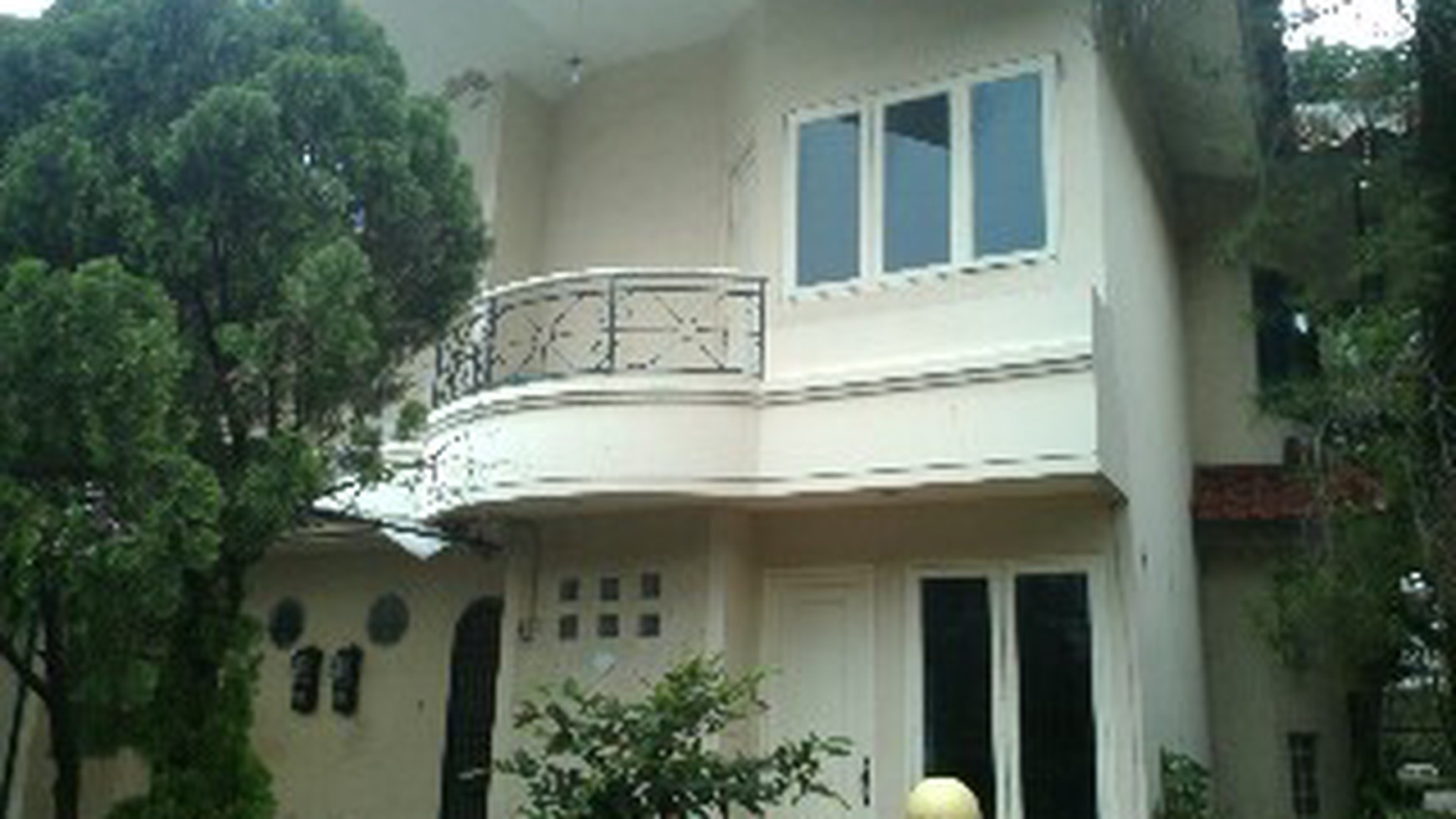 Townhouse with green area