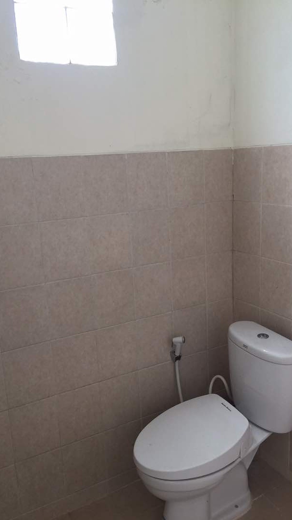 Rumah siap huni di Nusa Loka