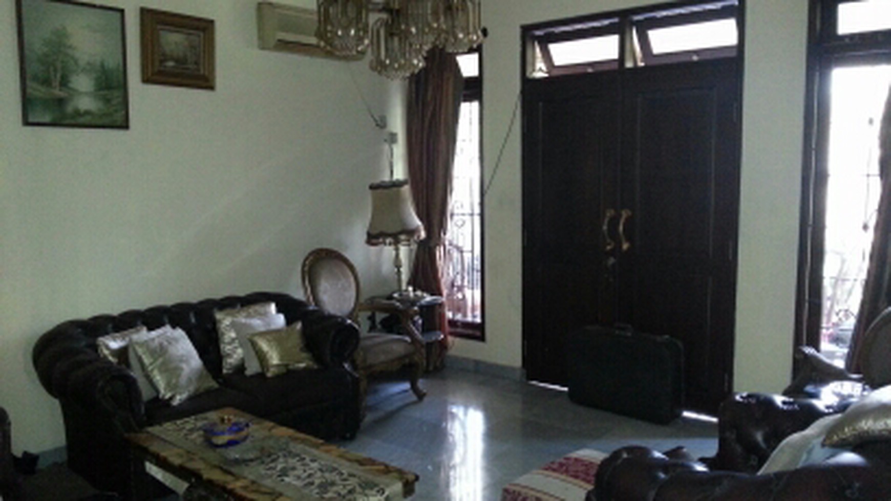 beautiful house in the prime area of Kebayoran