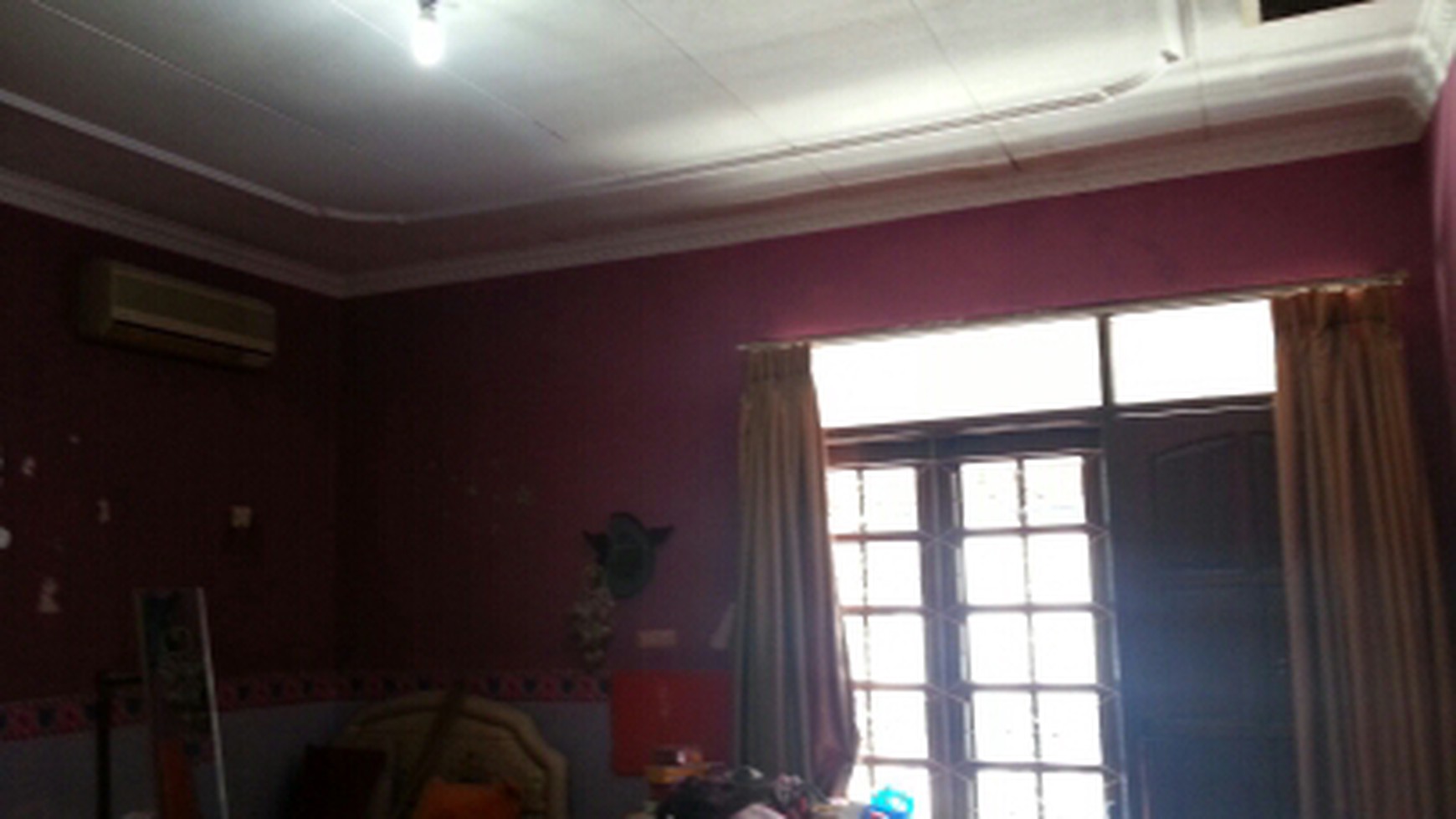 beautiful house in the prime area of Kebayoran