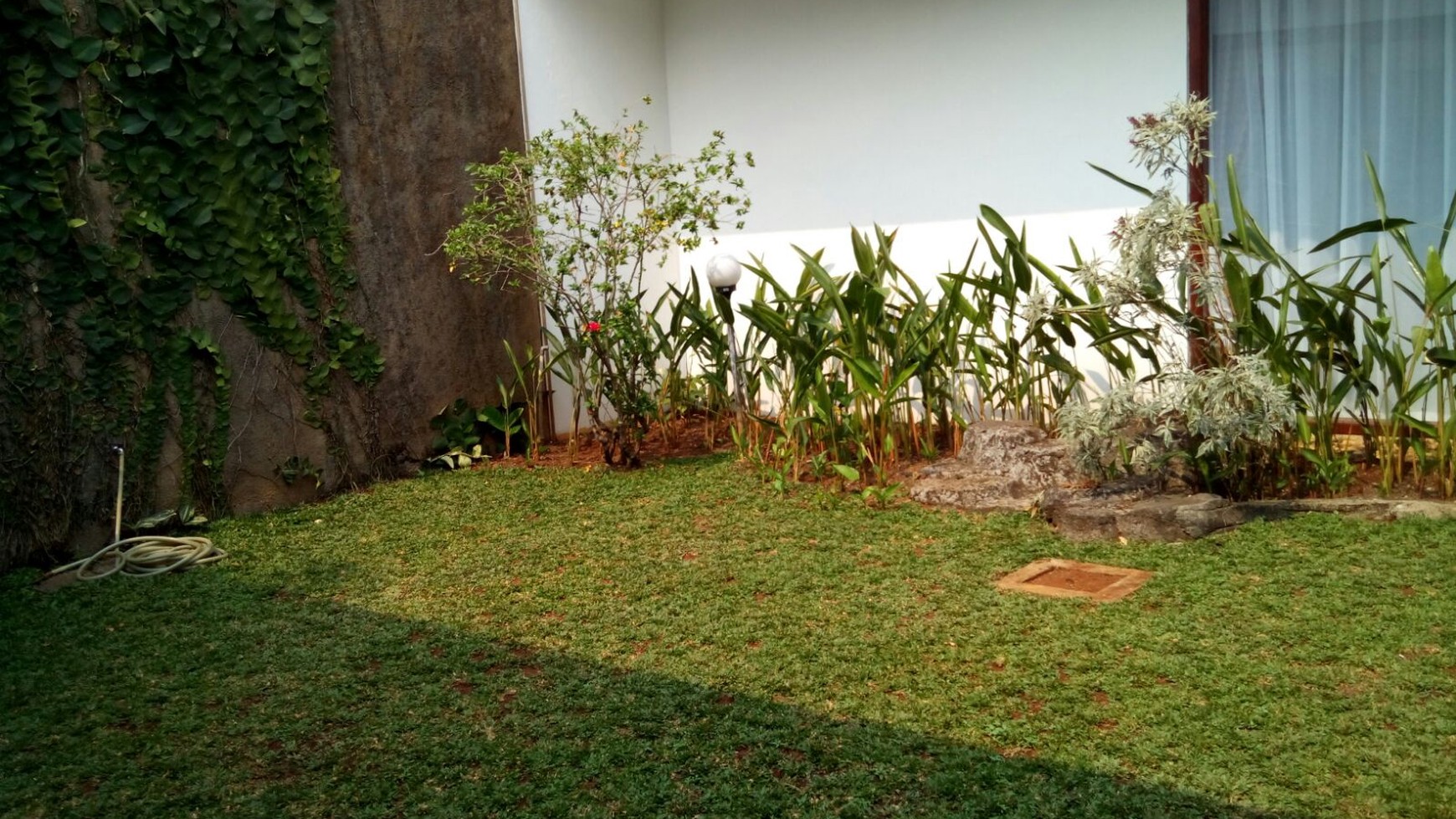 beautiful house in the prime area of Kebayoran