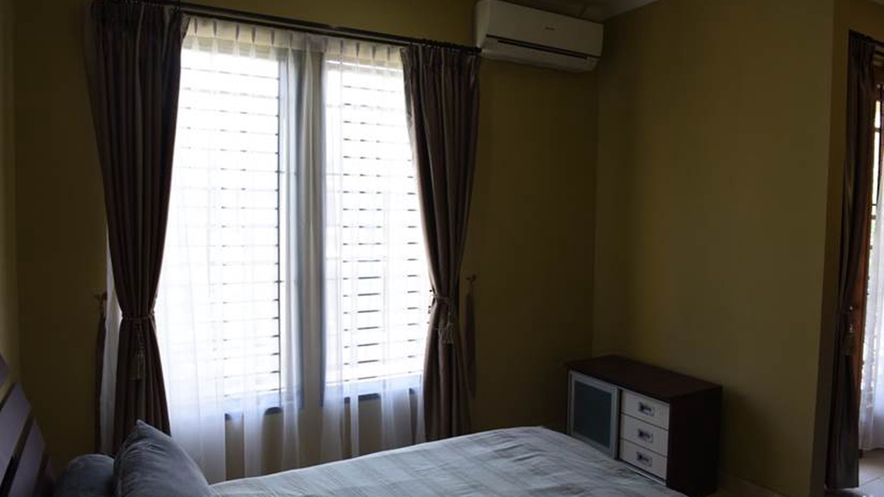 Rumah cantik siap huni di Vermont Park Land