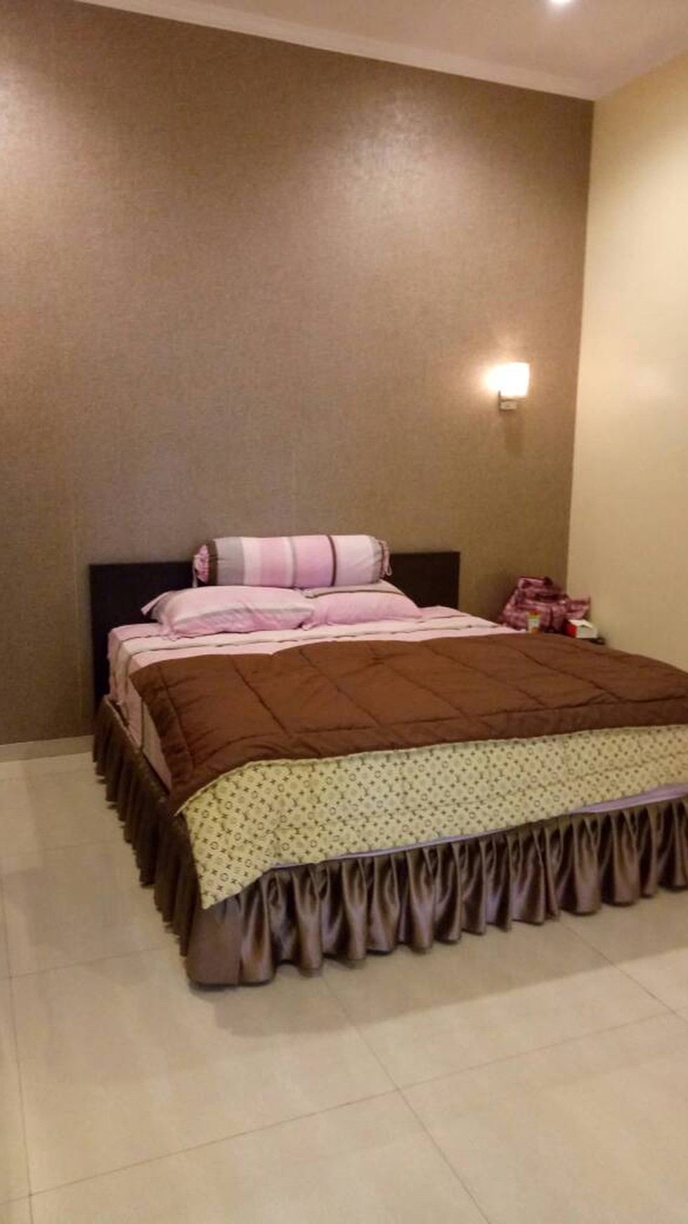 Rumah siap huni di Bintaro Jaya sektor 9