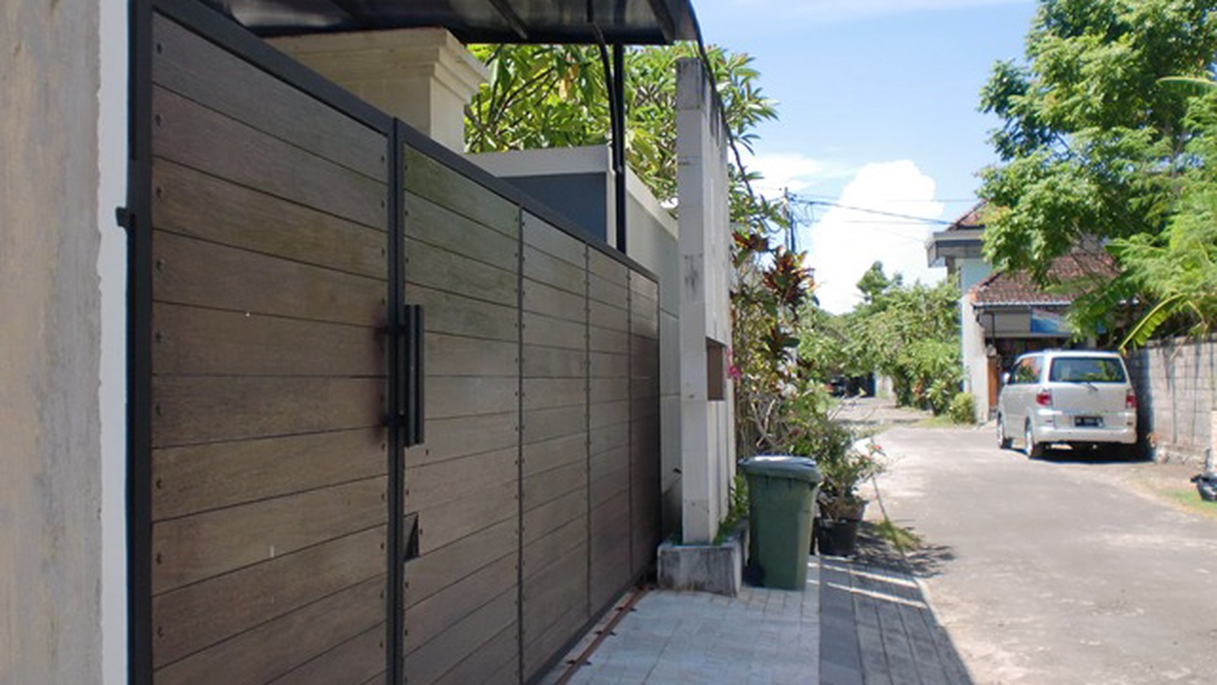 Villa At Sanur Only 6 Minutes Drive To The Beach