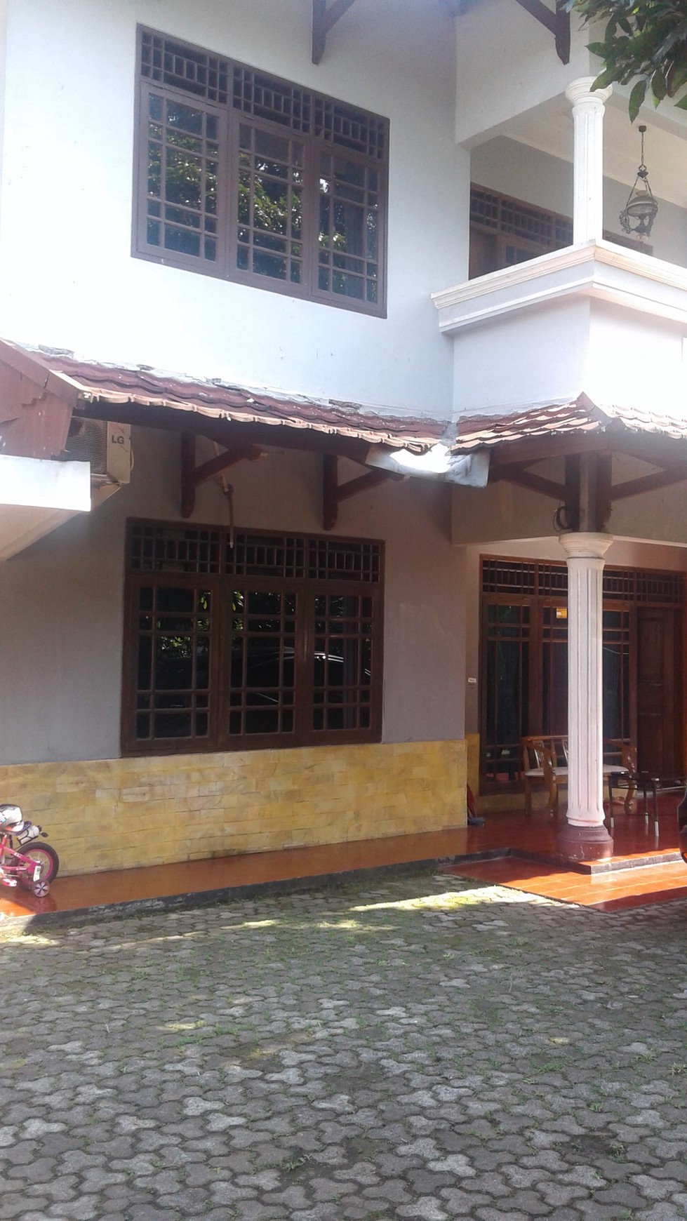 Rumah 2 Lantai di Jagakarsa