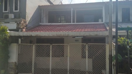 Rumah 1 1/4 standard, Lokasi OK, Harga Nego di Rawamangun