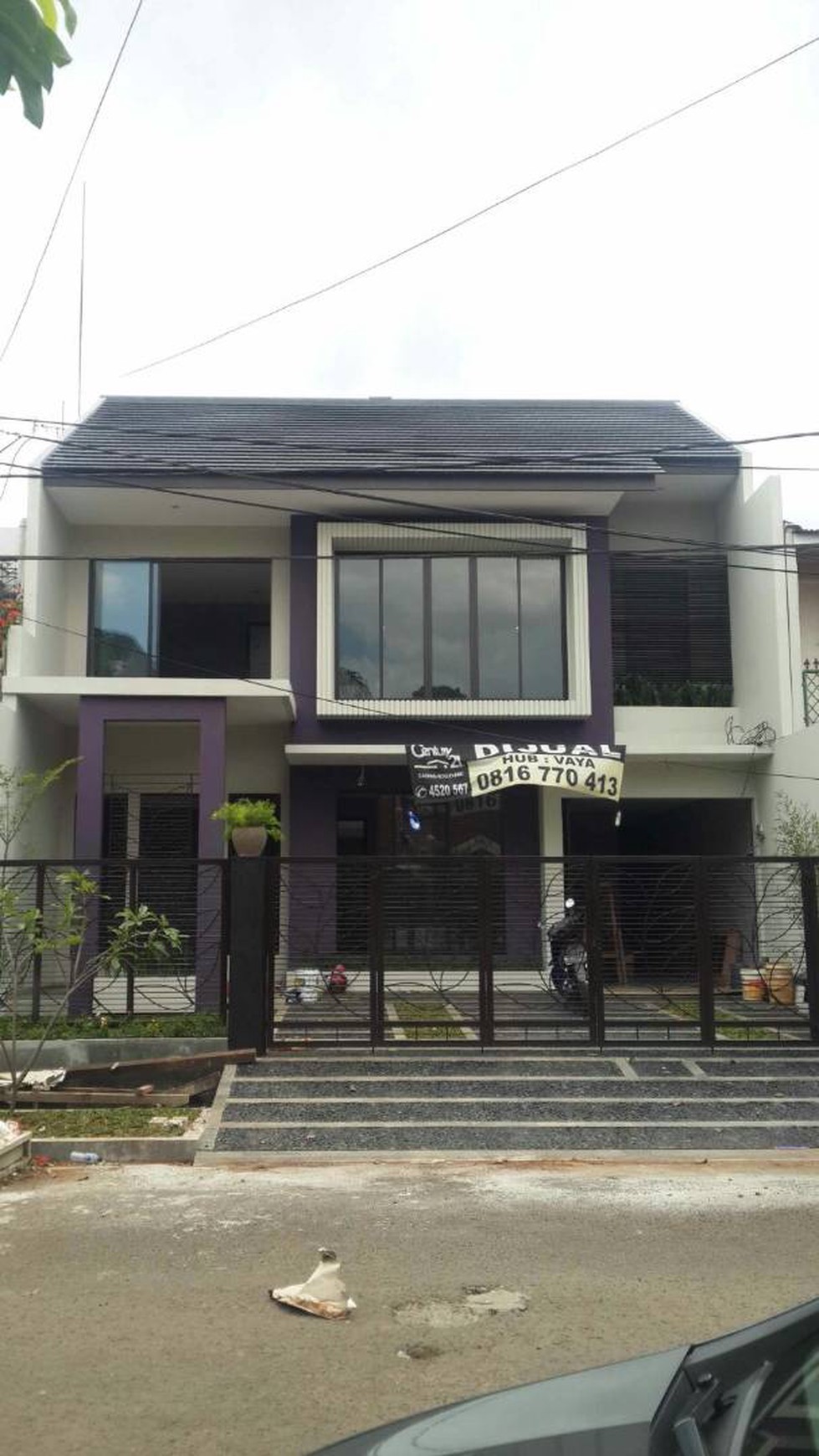 Dijual Rumah di Taman Buaran Indah - Klender, Jakarta Timur