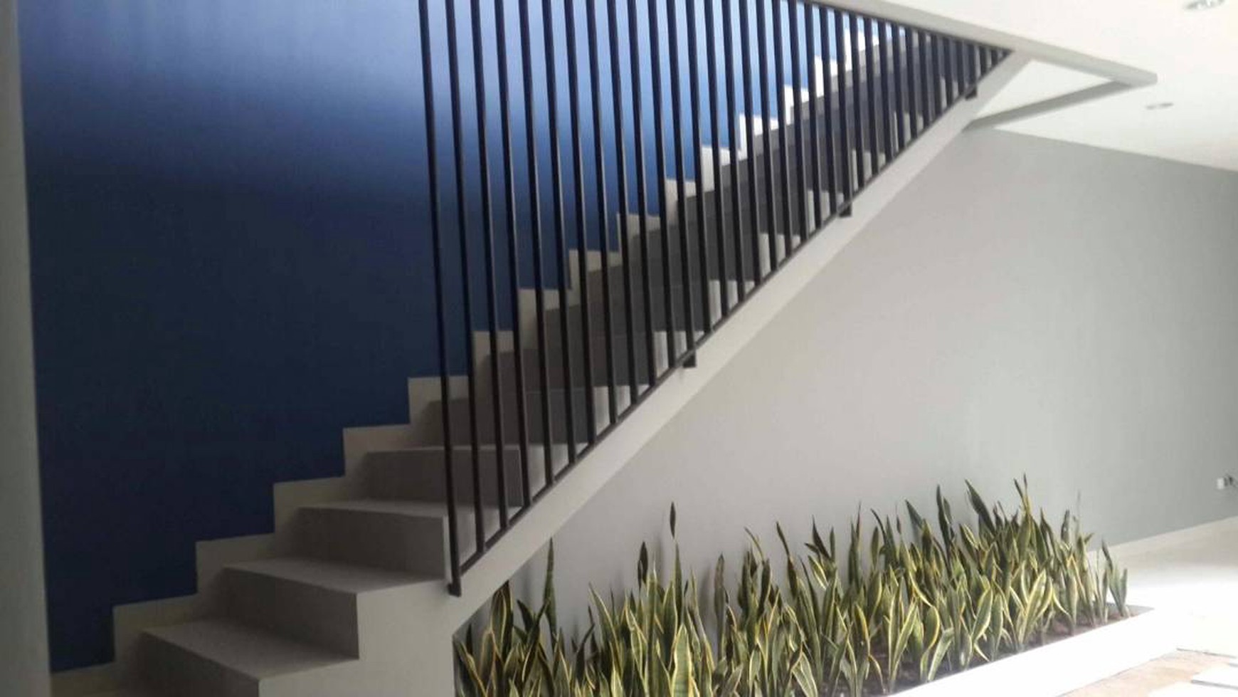 Dijual Rumah di Taman Buaran Indah - Klender, Jakarta Timur