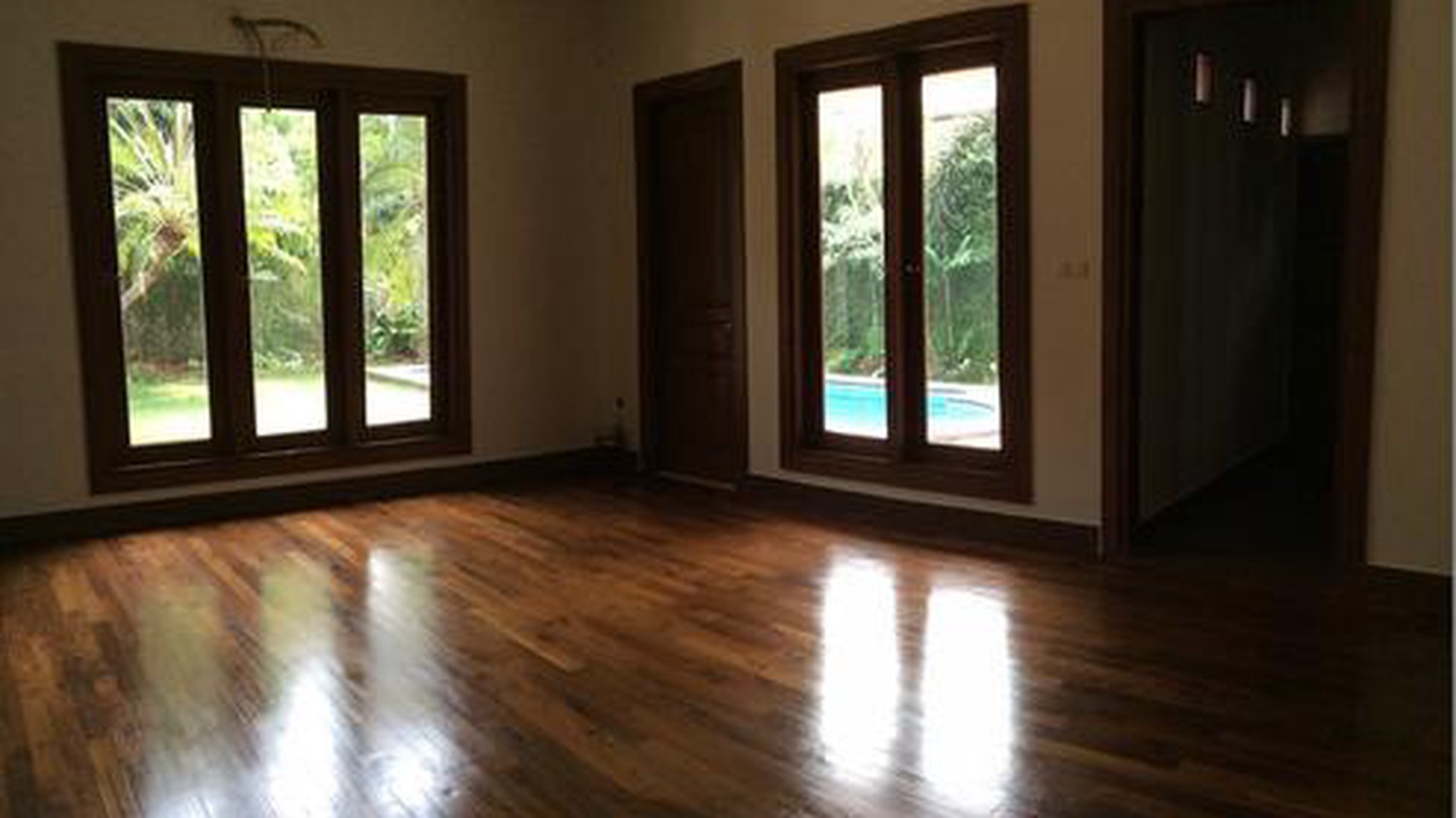 beautiful house in the prime area of Pondok Indah